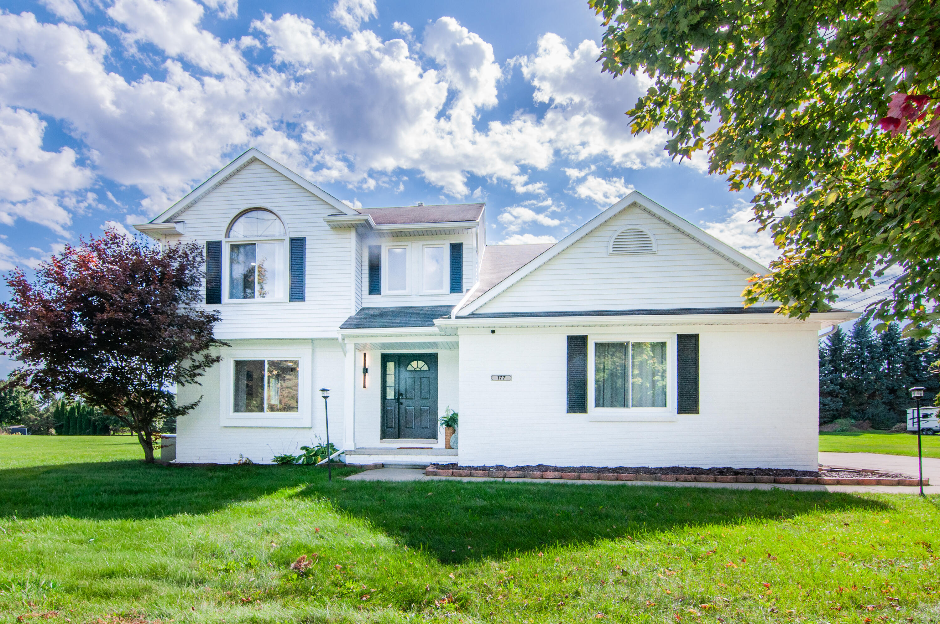 177 W Willis Road — photo