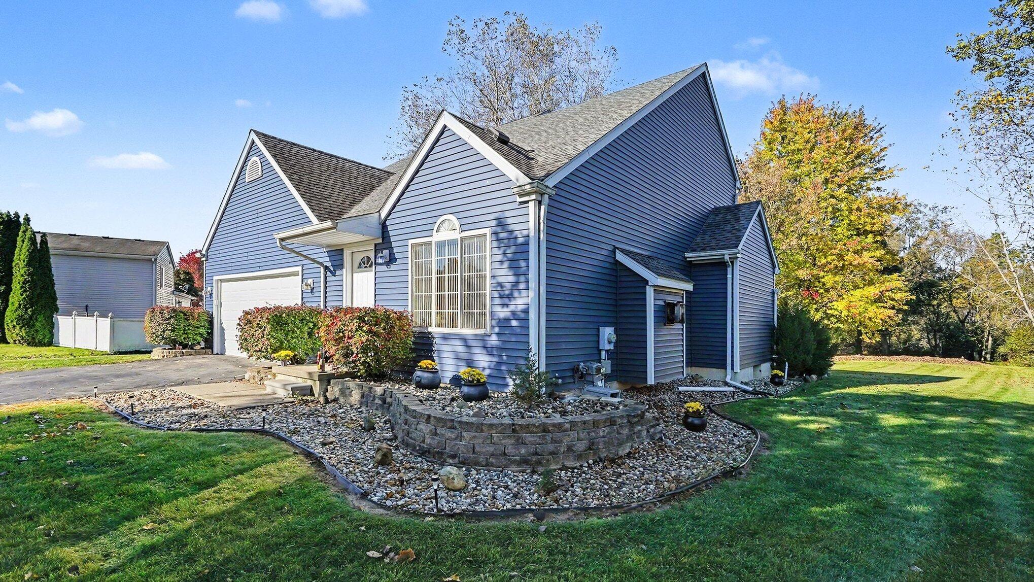 567 Cattail Lane — photo