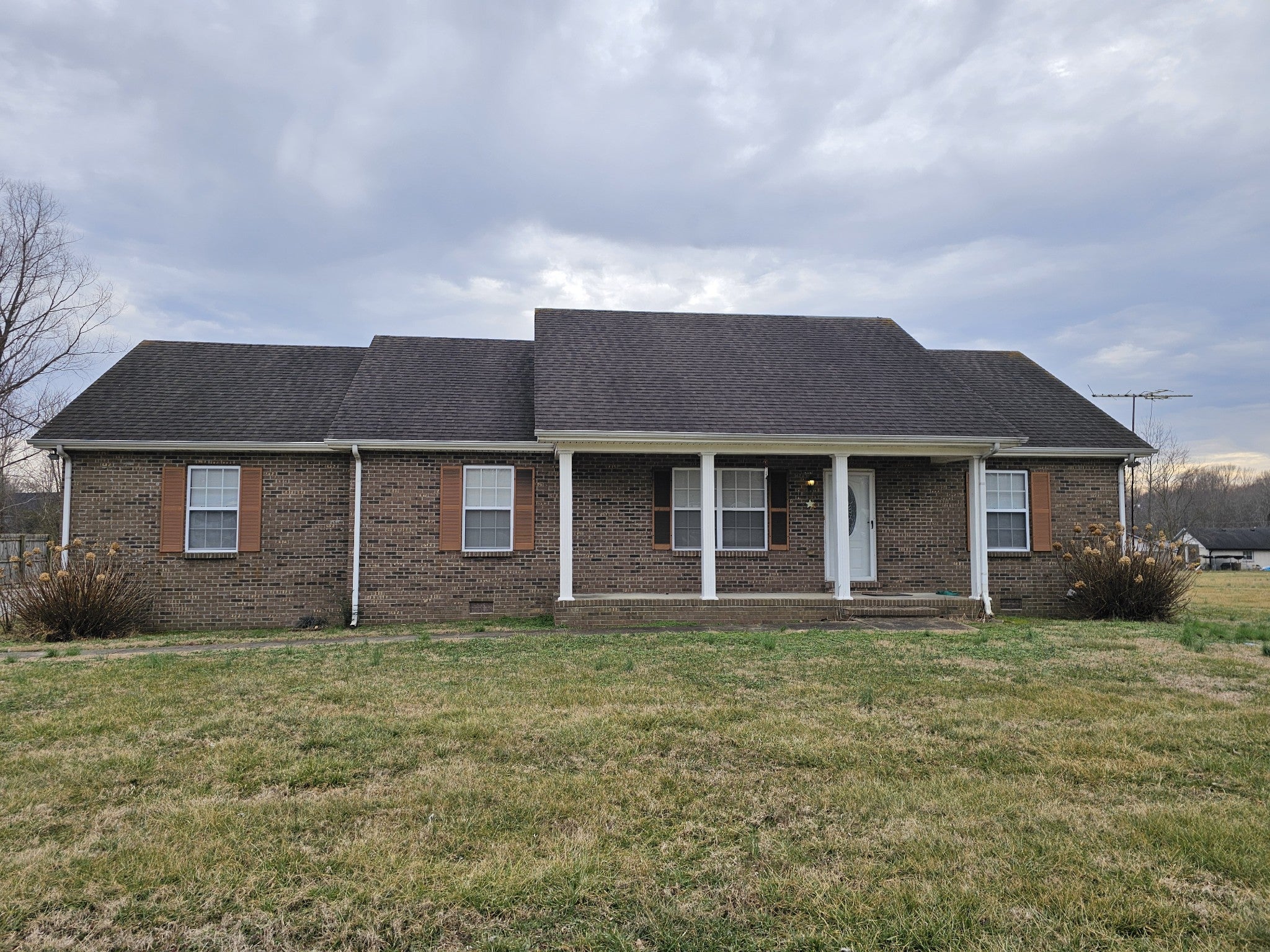 315 Peggy Dr — photo