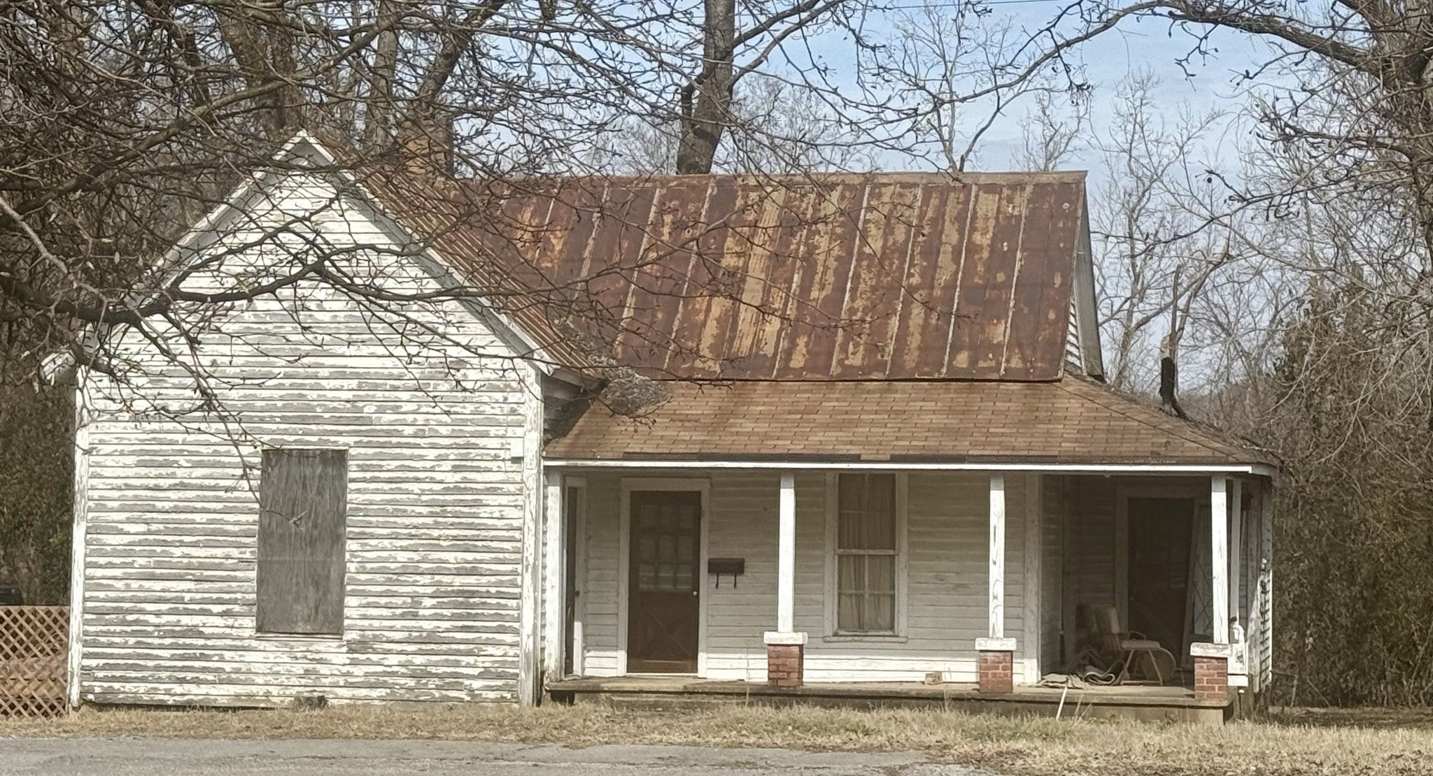 437 W Main St — photo