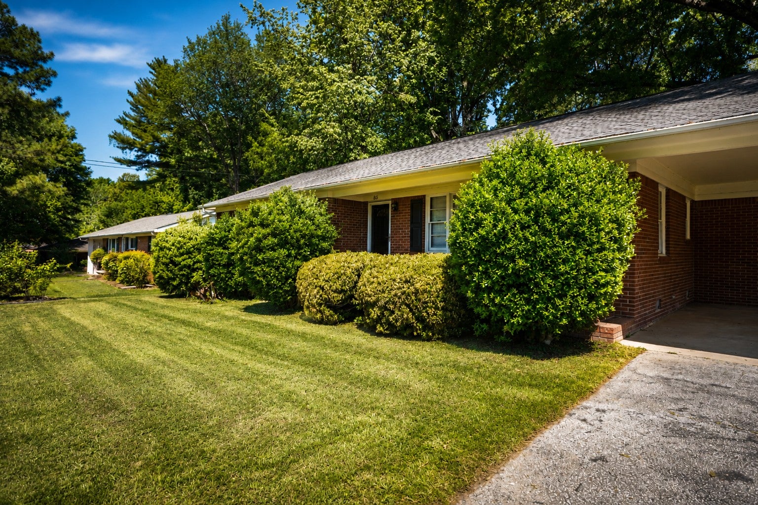 85 Charjean Dr — photo