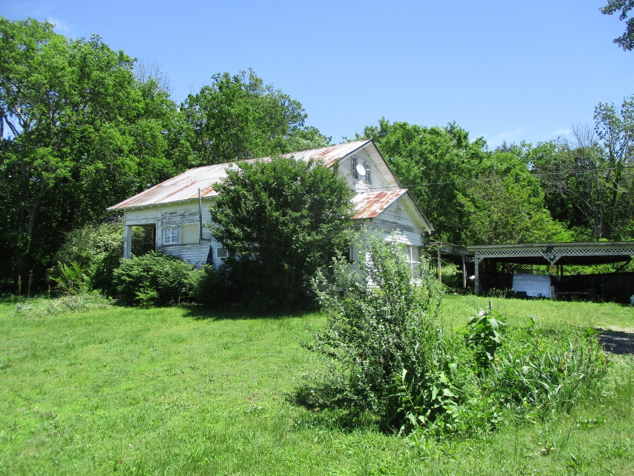 7658 Linwood Rd — photo