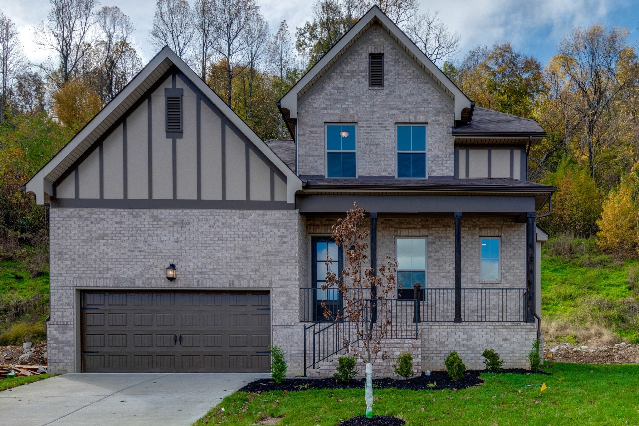 954 Hunters Lane — photo
