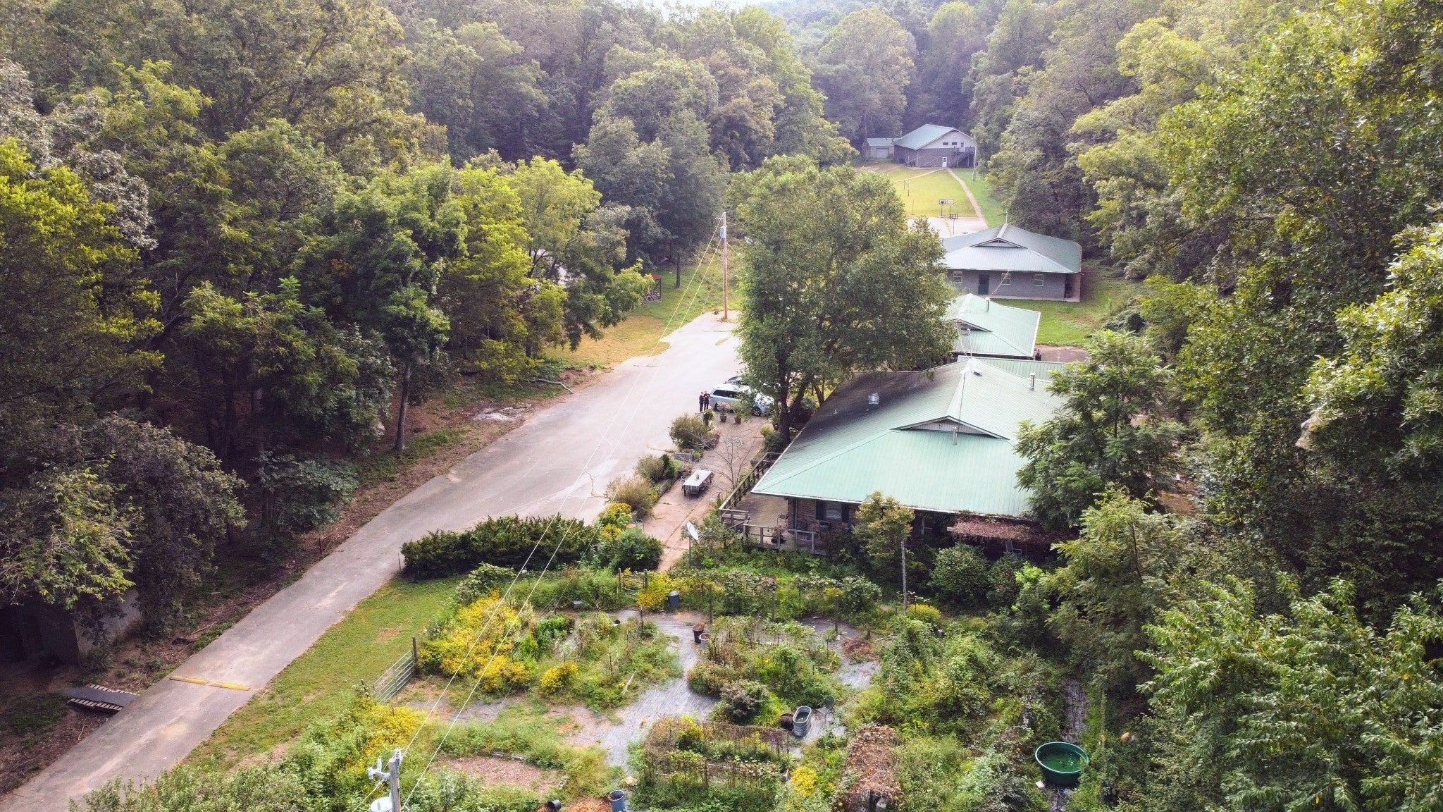 168 Three Springs Rd — photo