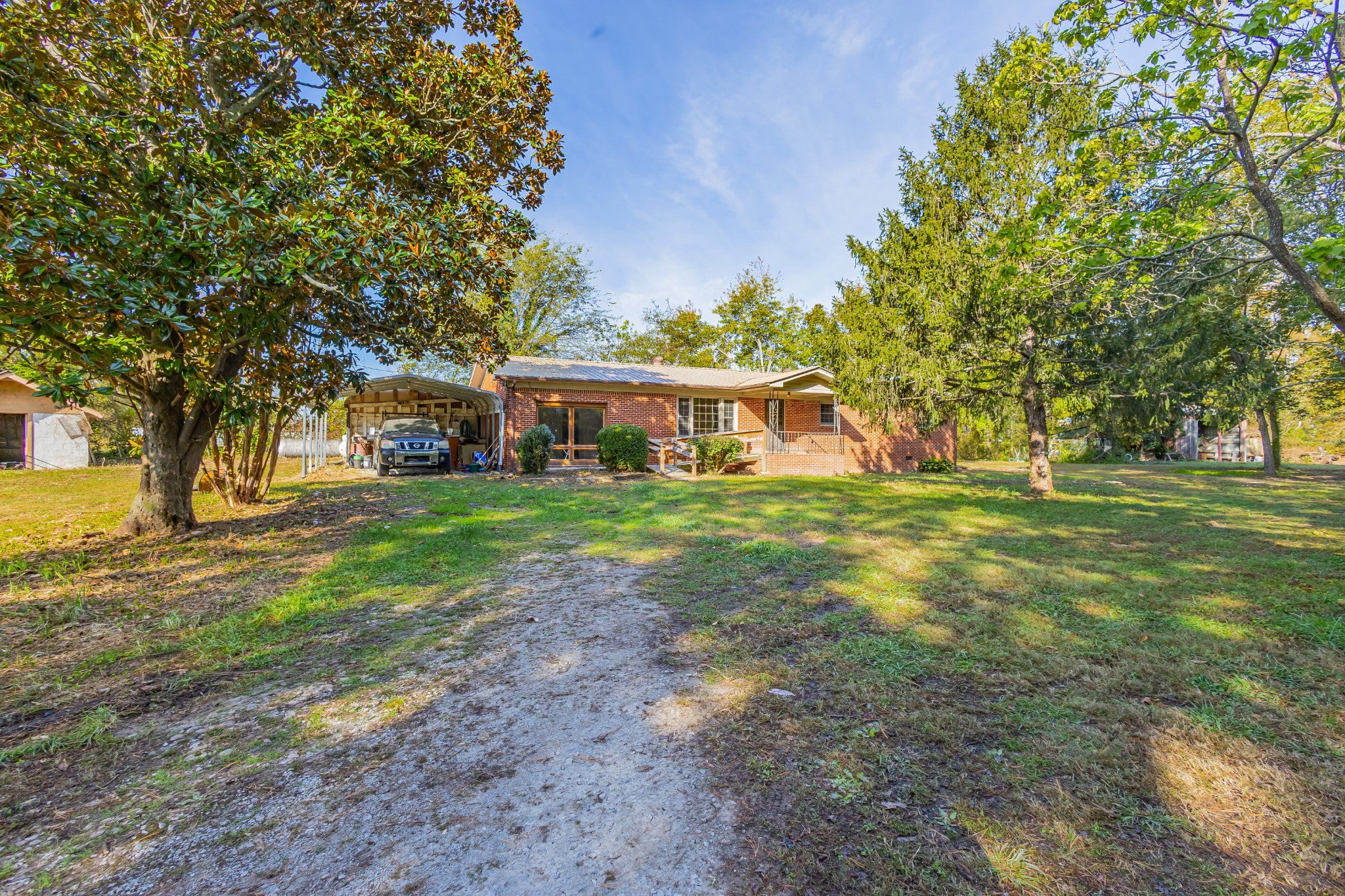 340 Yates Rd — photo