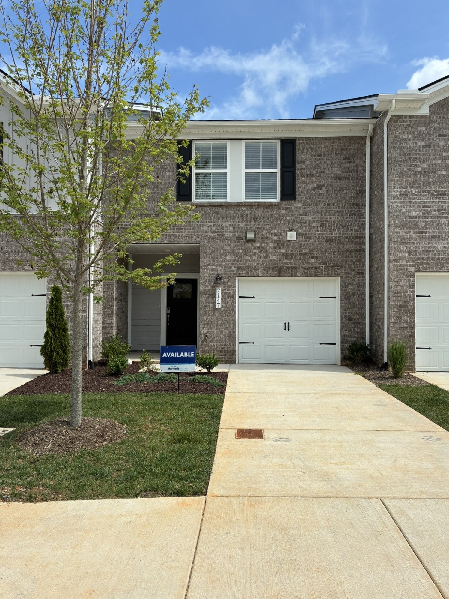 7147 Cedarcrest Ct — photo
