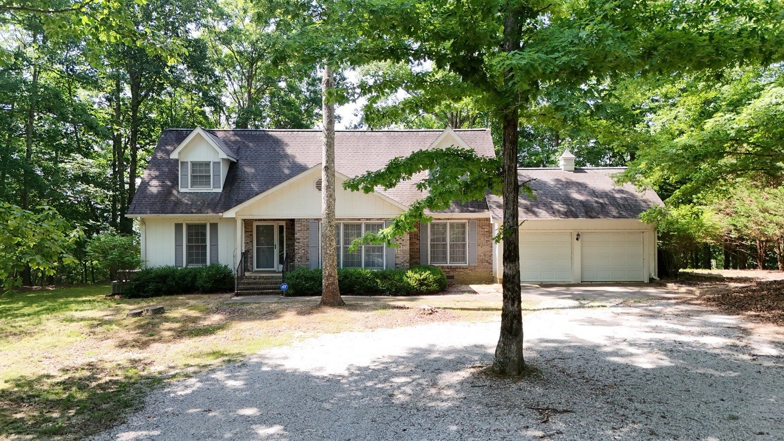 1454 Stage Coach Rd — photo