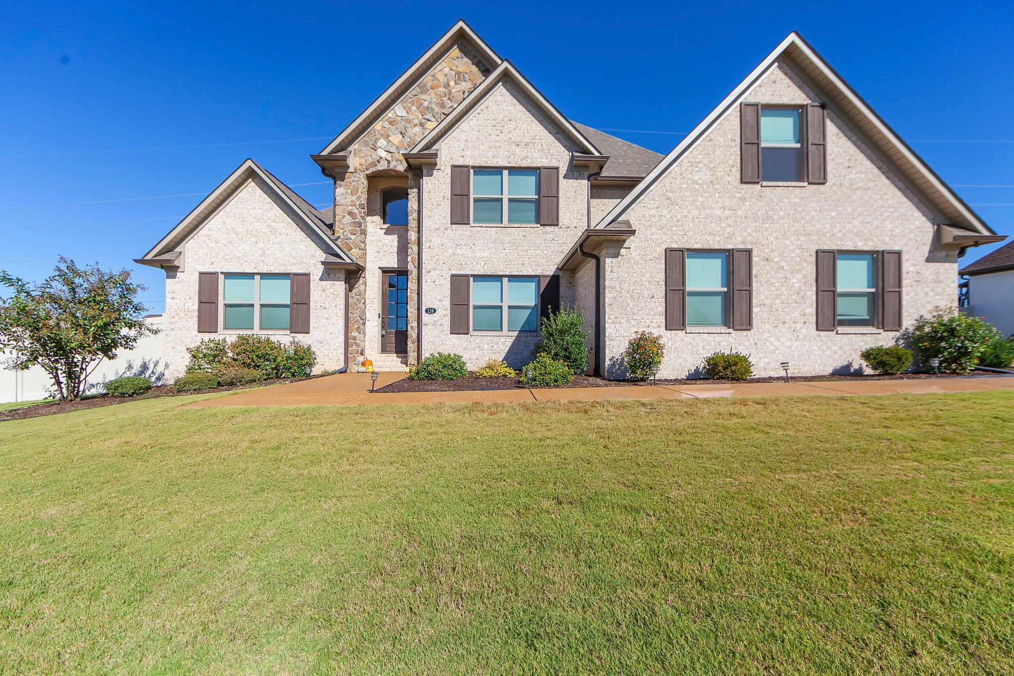 119 Providence Dr — photo