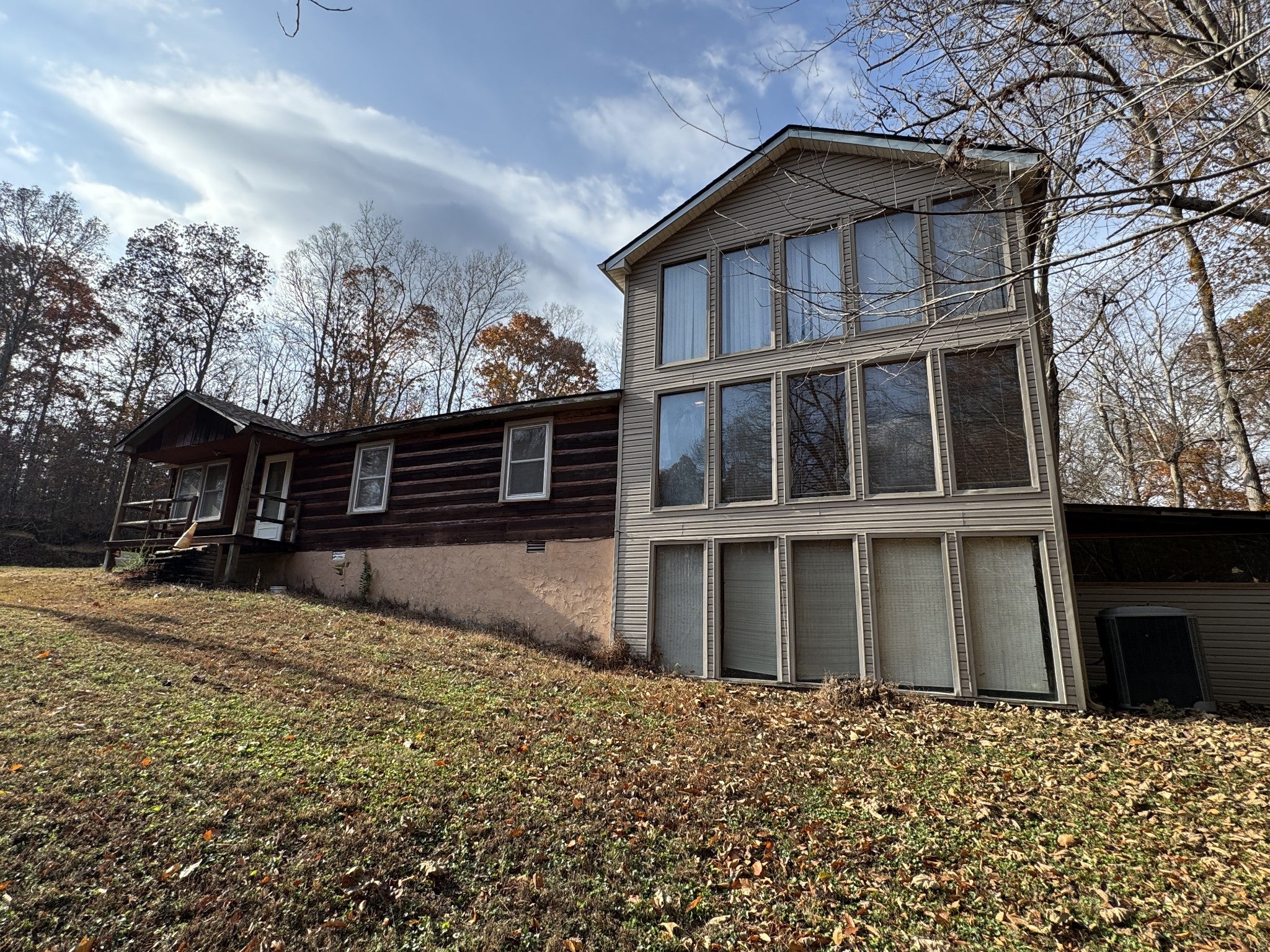 1140 Chapel Hill Cir — photo