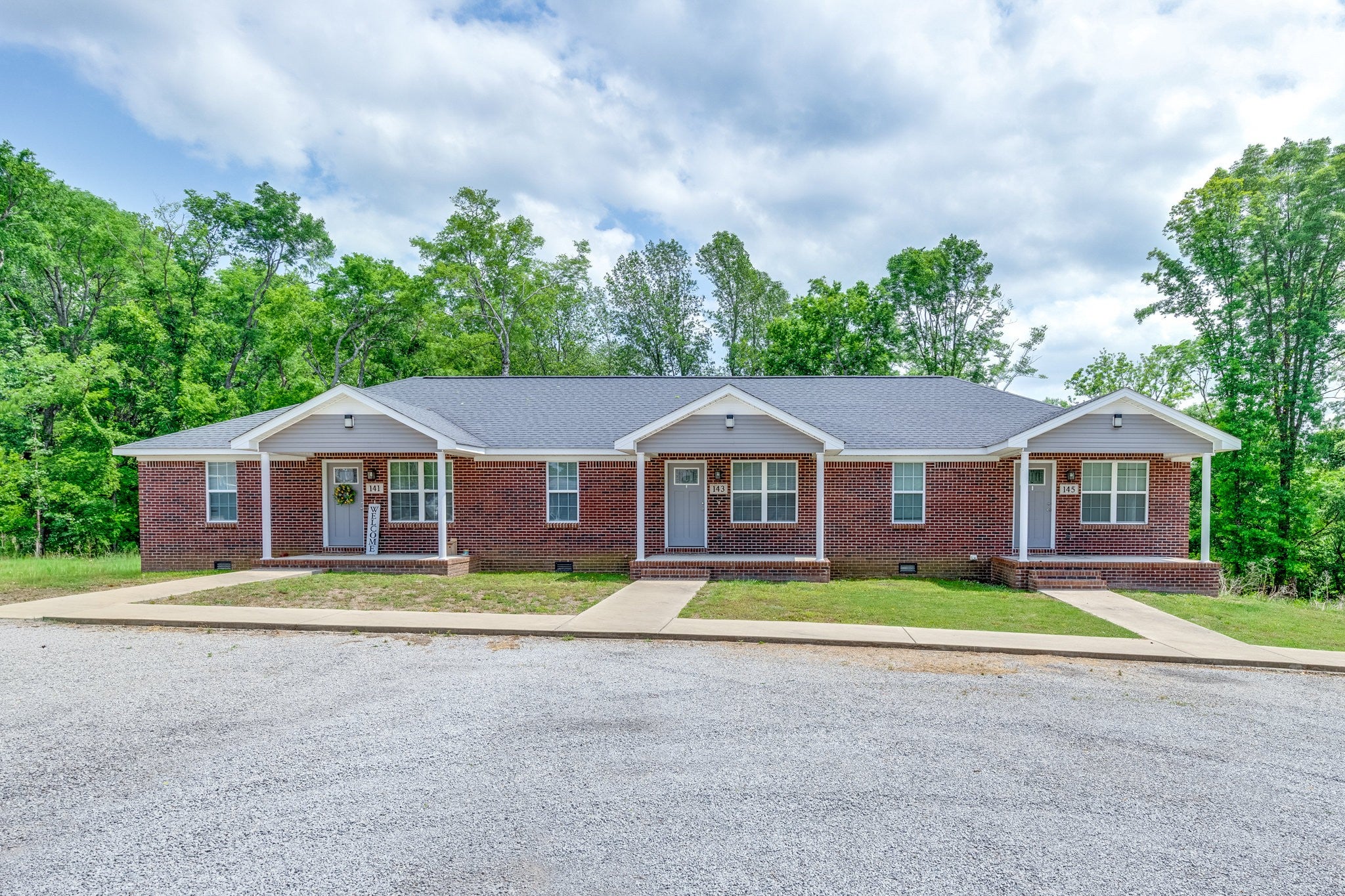 143 Curt Alsup Way — photo