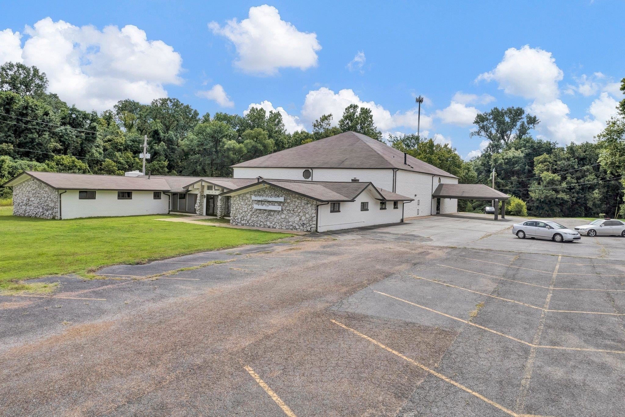 6368 US Hwy 51 — photo