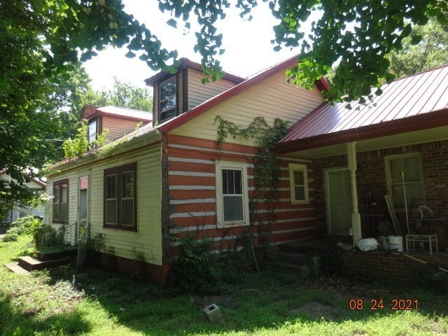 91 Lyle Ln — photo