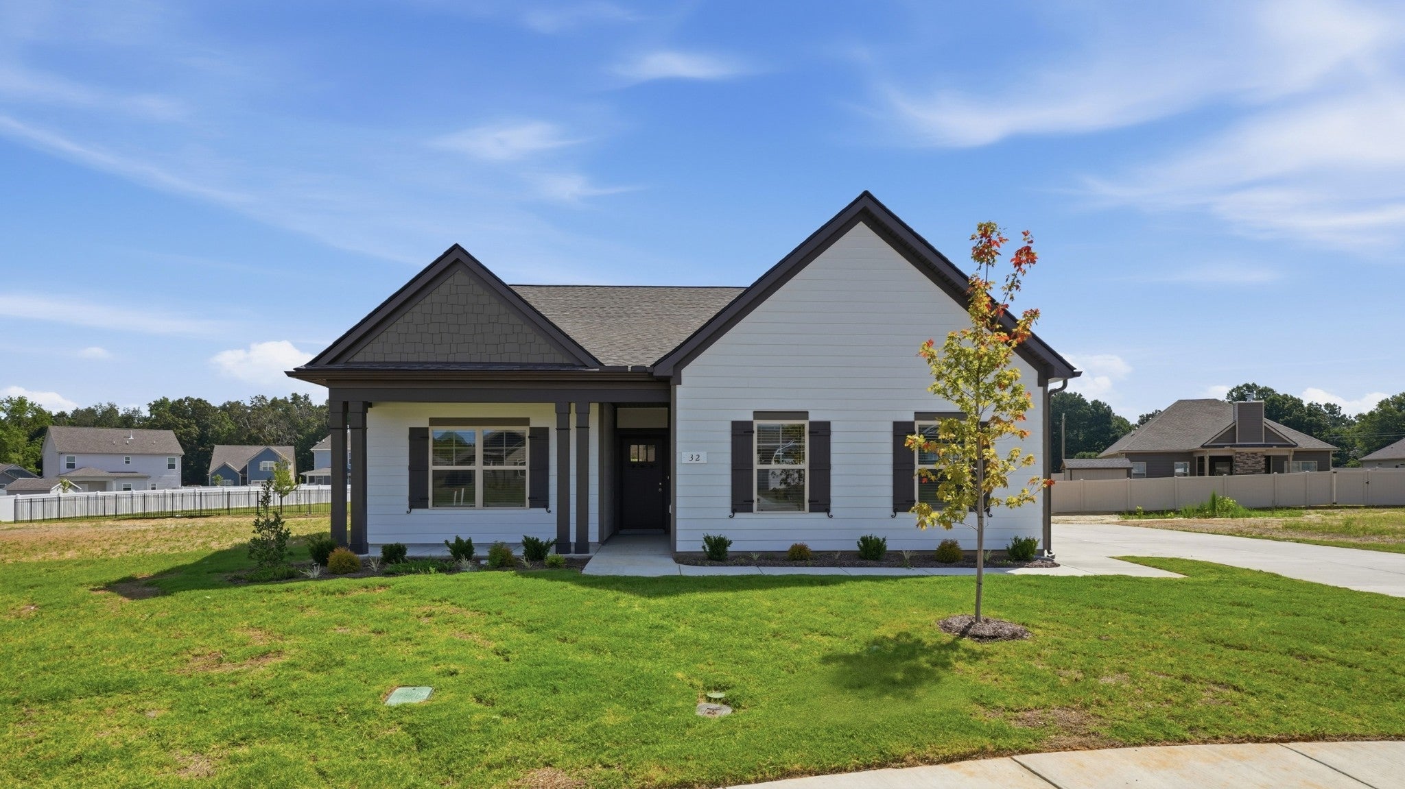 32 Brookside Court — photo