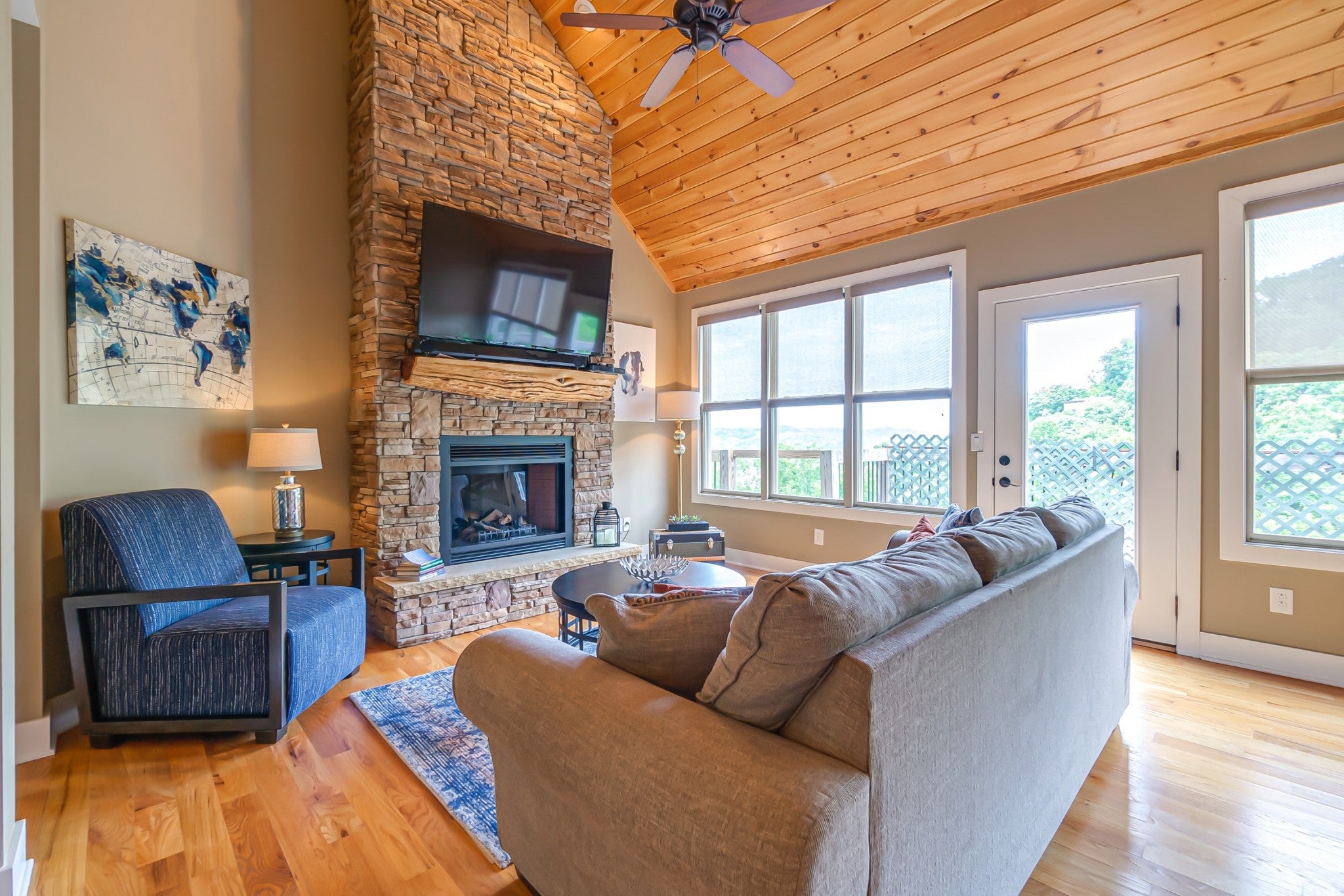 320 Floating Mill Rd — photo