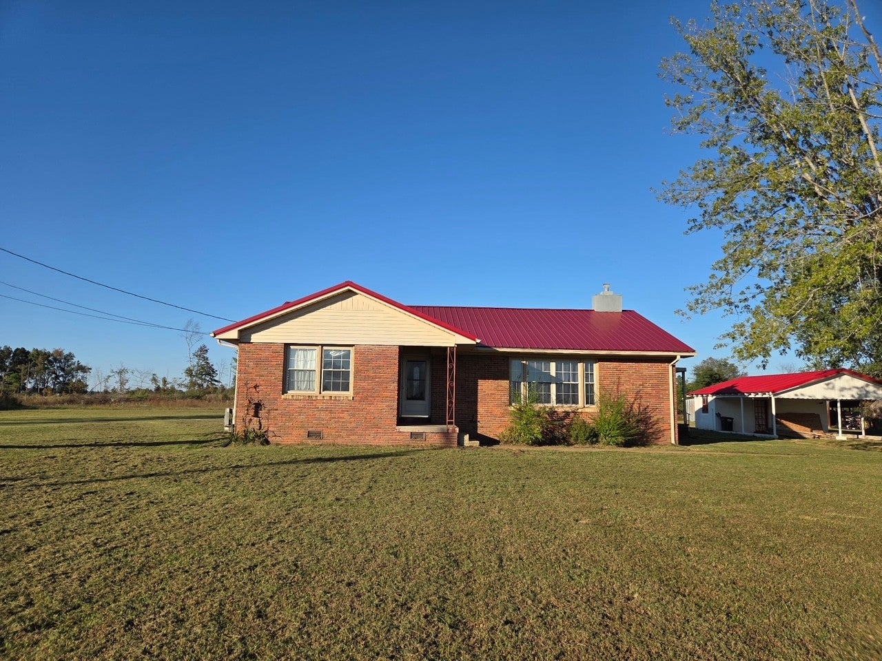 126 Dunn Rd — photo