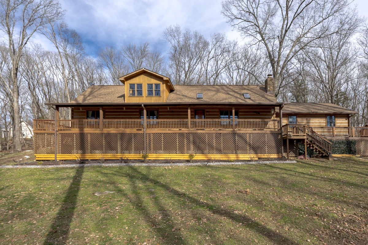 1762 Burke Hollow Rd — photo
