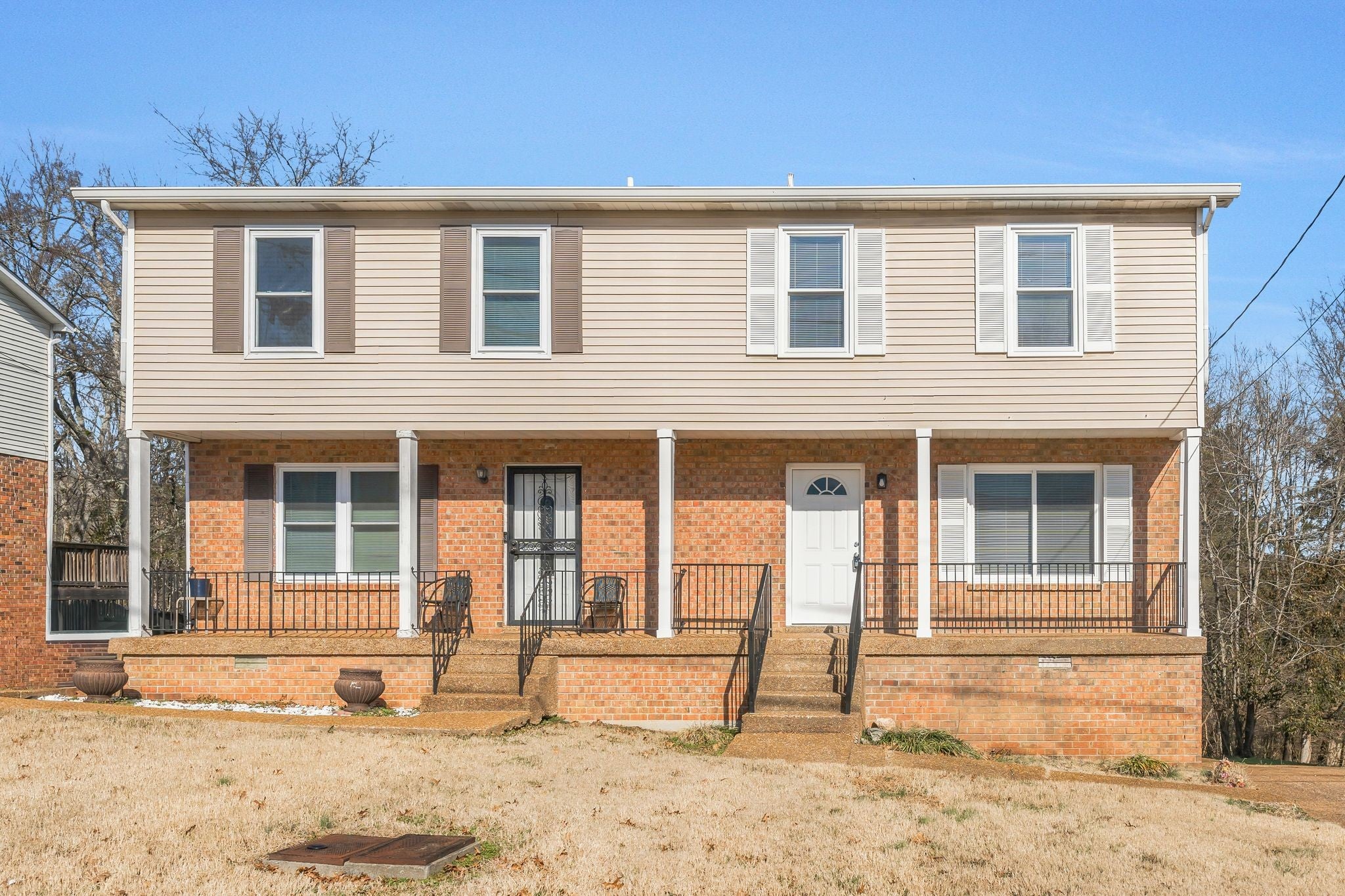 708 Flint Ridge Dr — photo
