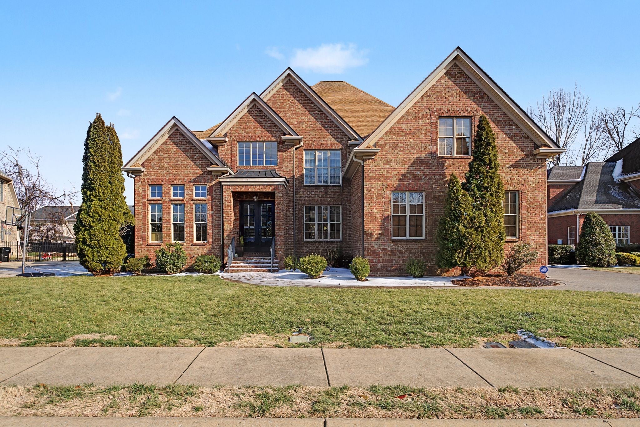1812 Mosaic Trl — photo