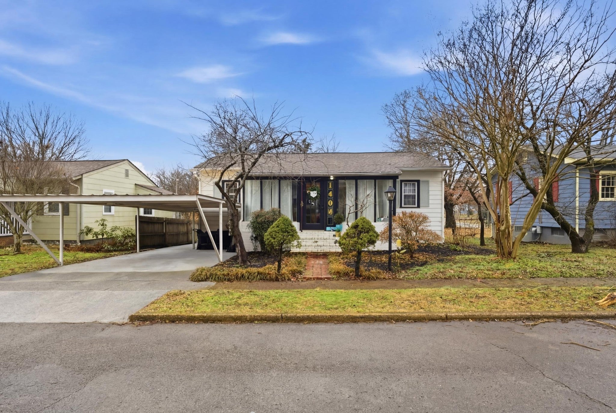 1404 Clarke St — photo