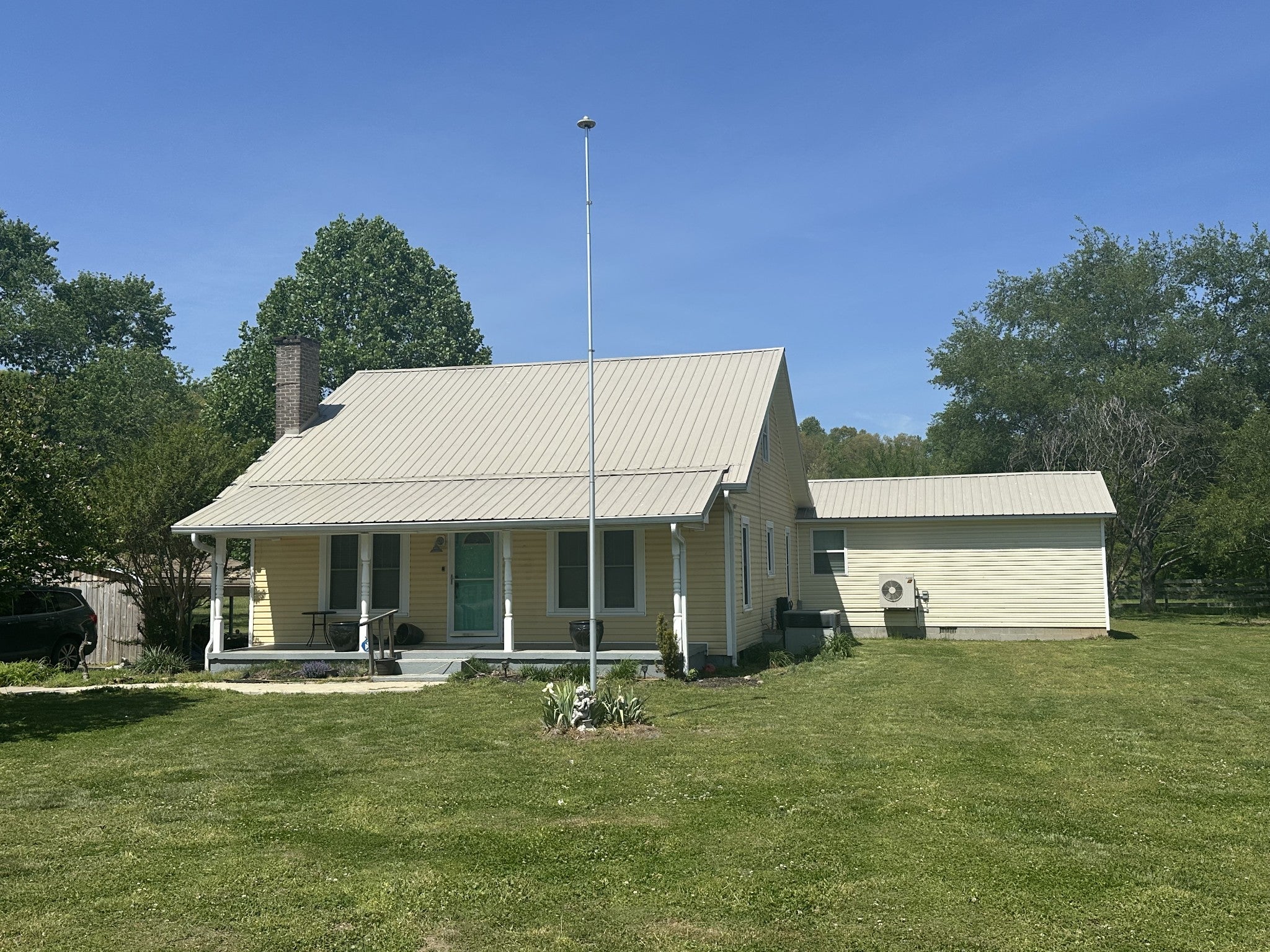 2342 Pulaski Hwy — photo