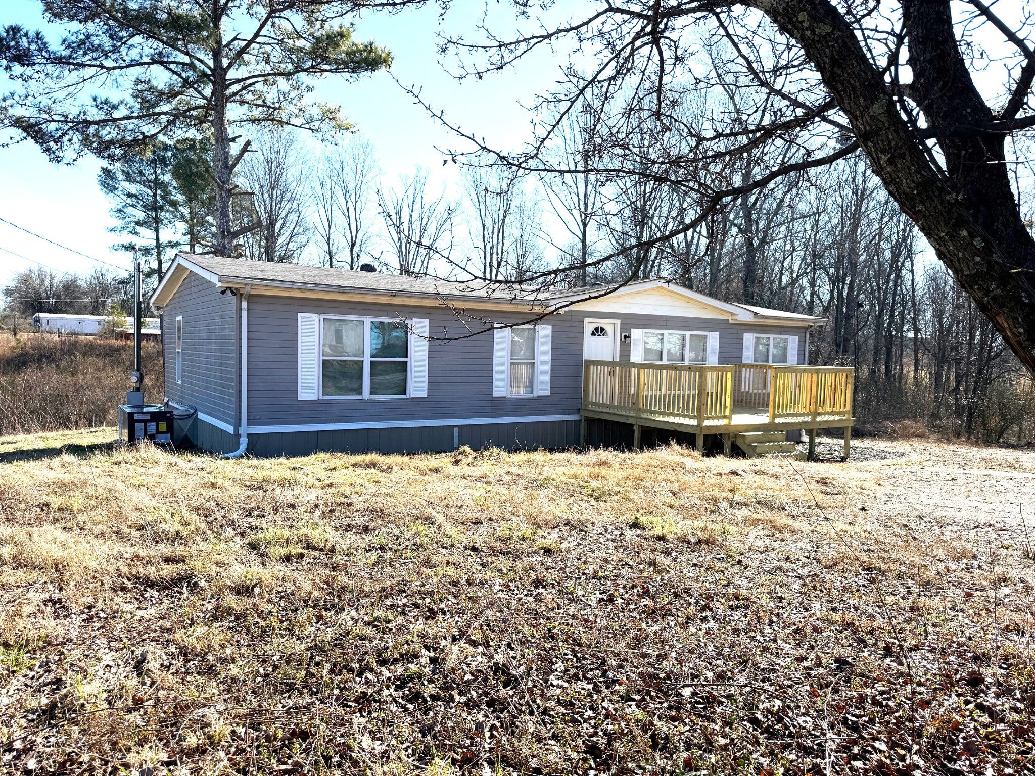 584 Rabbit Trail Rd SE, Leoma, TN 38468