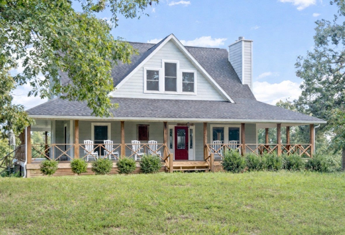 554 Hayes Ridge Rd — photo