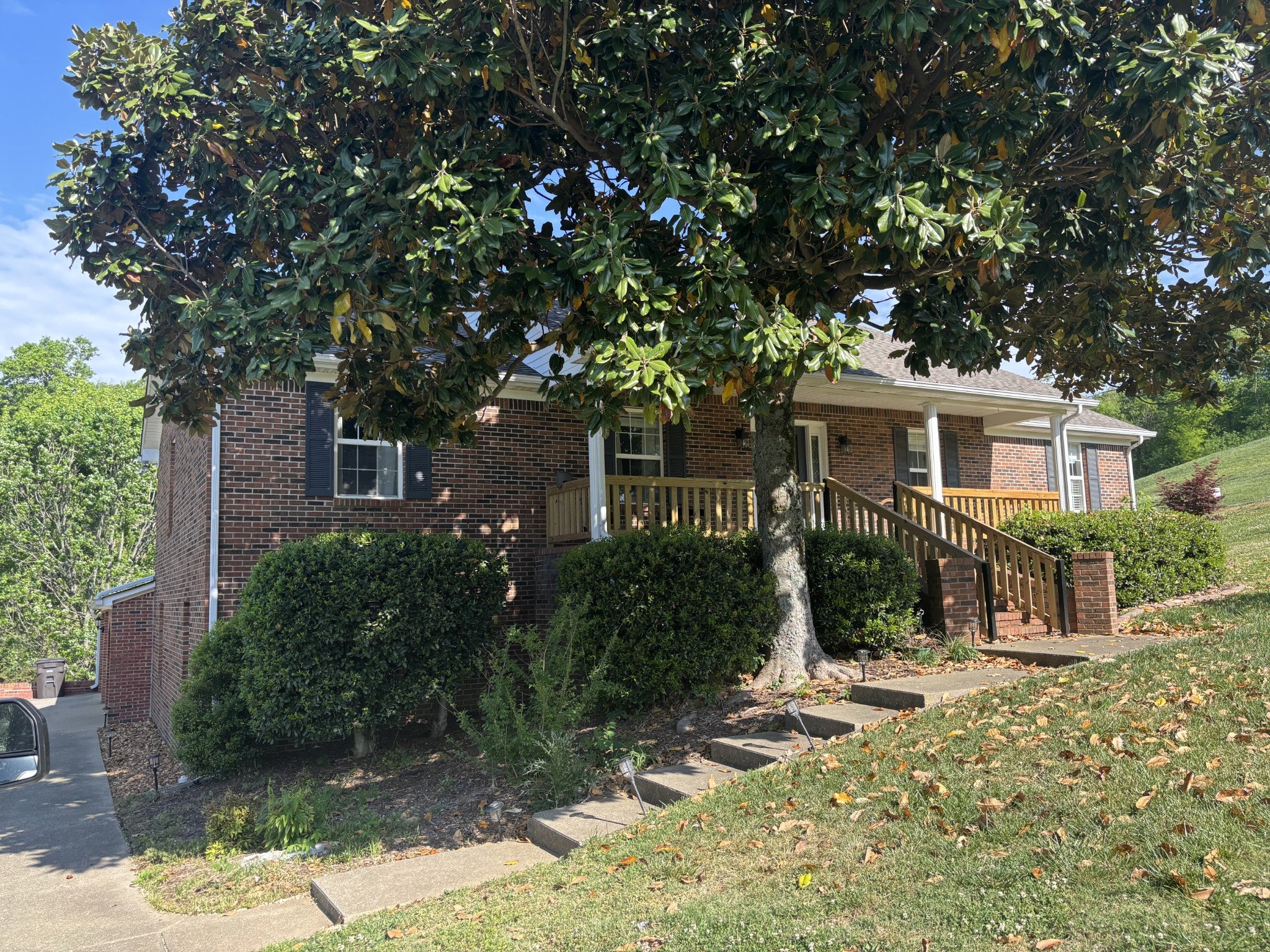 1739 Collins Hollow Rd — photo