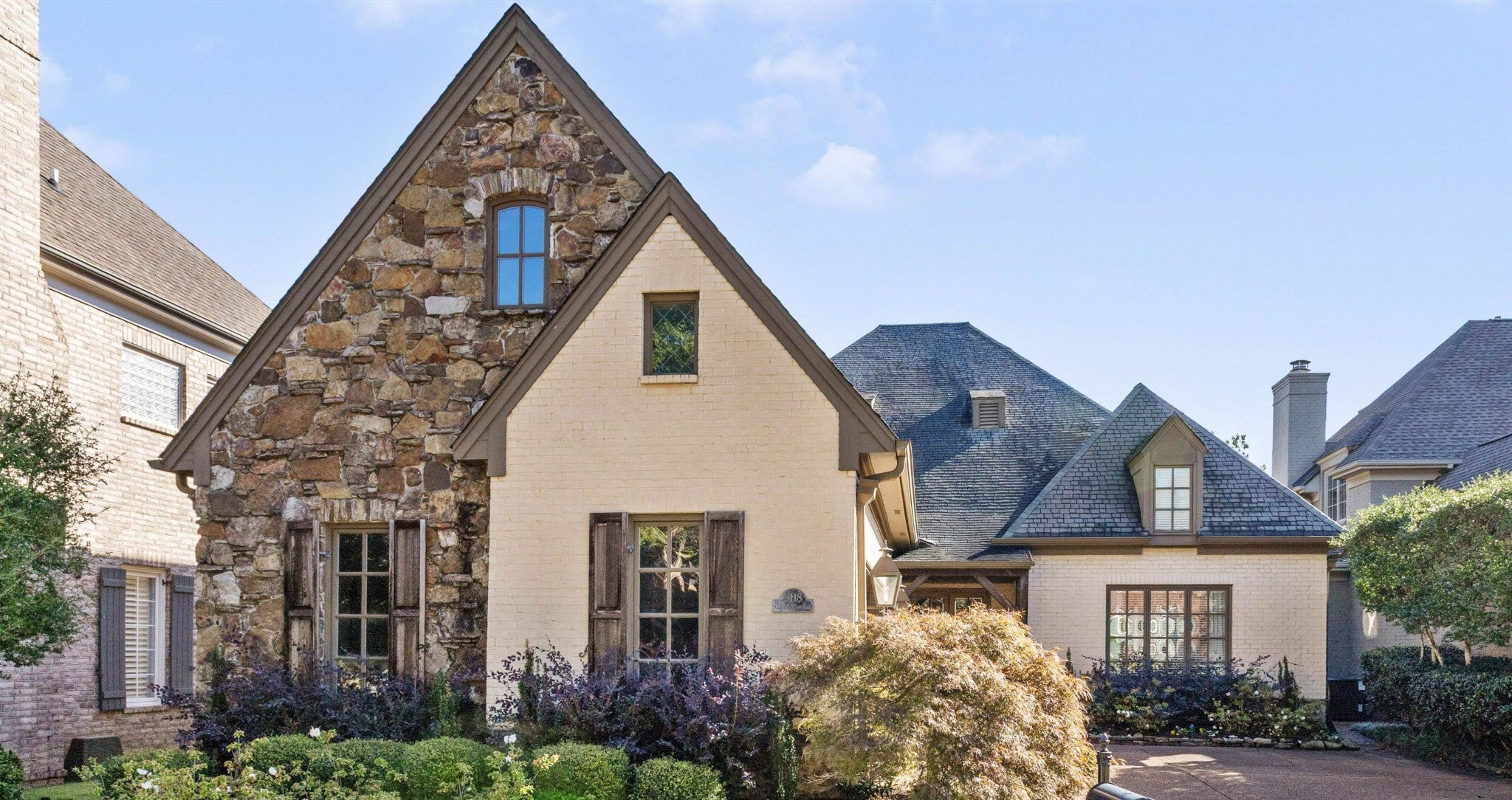 3118 Oakleigh Manor CV — photo