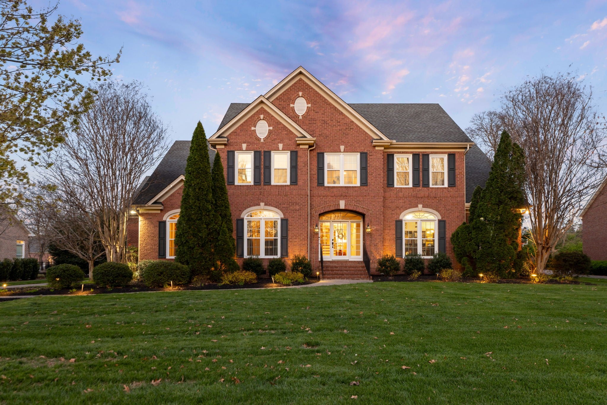 244 Gillette Dr — photo