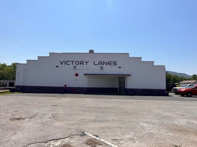 977 W Highway 25 70 — photo