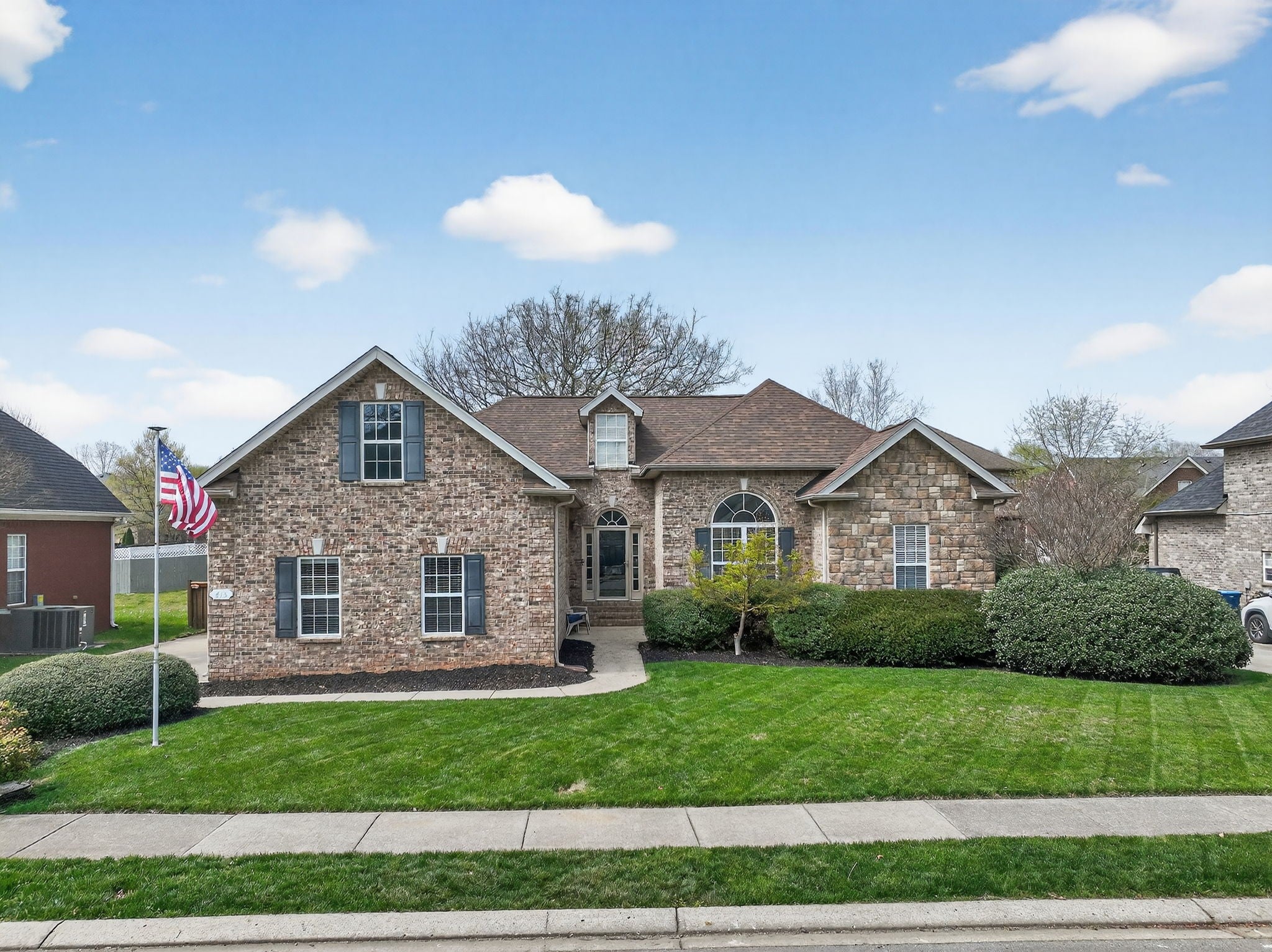 415 Foundry Cir — photo