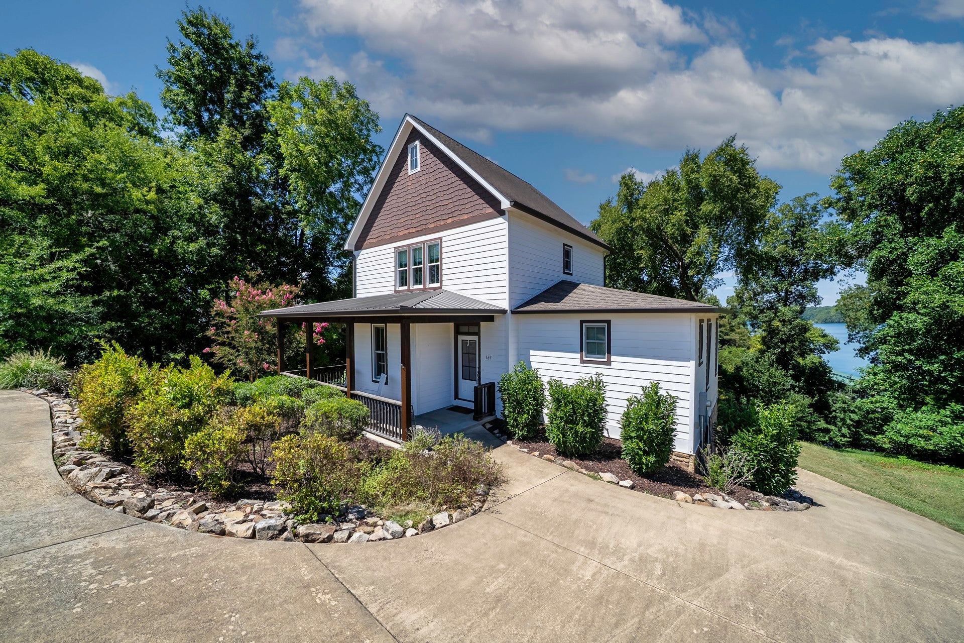 369 Fanning Bend Dr — photo