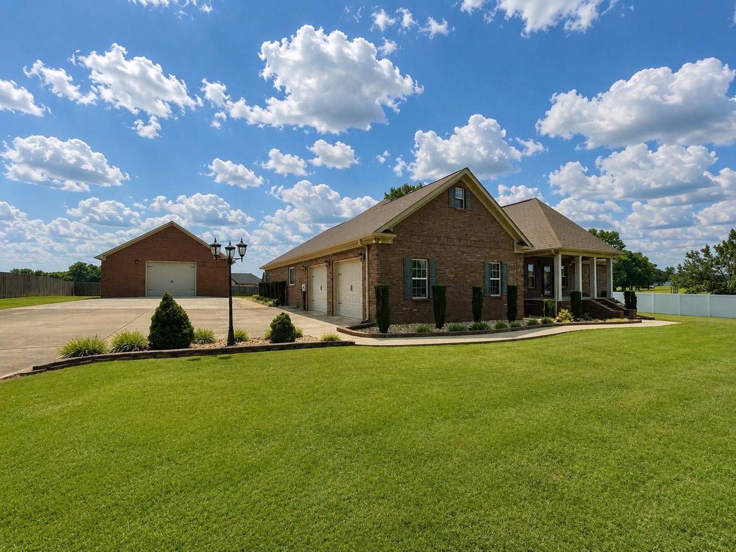 26057 Ashton Ln — photo