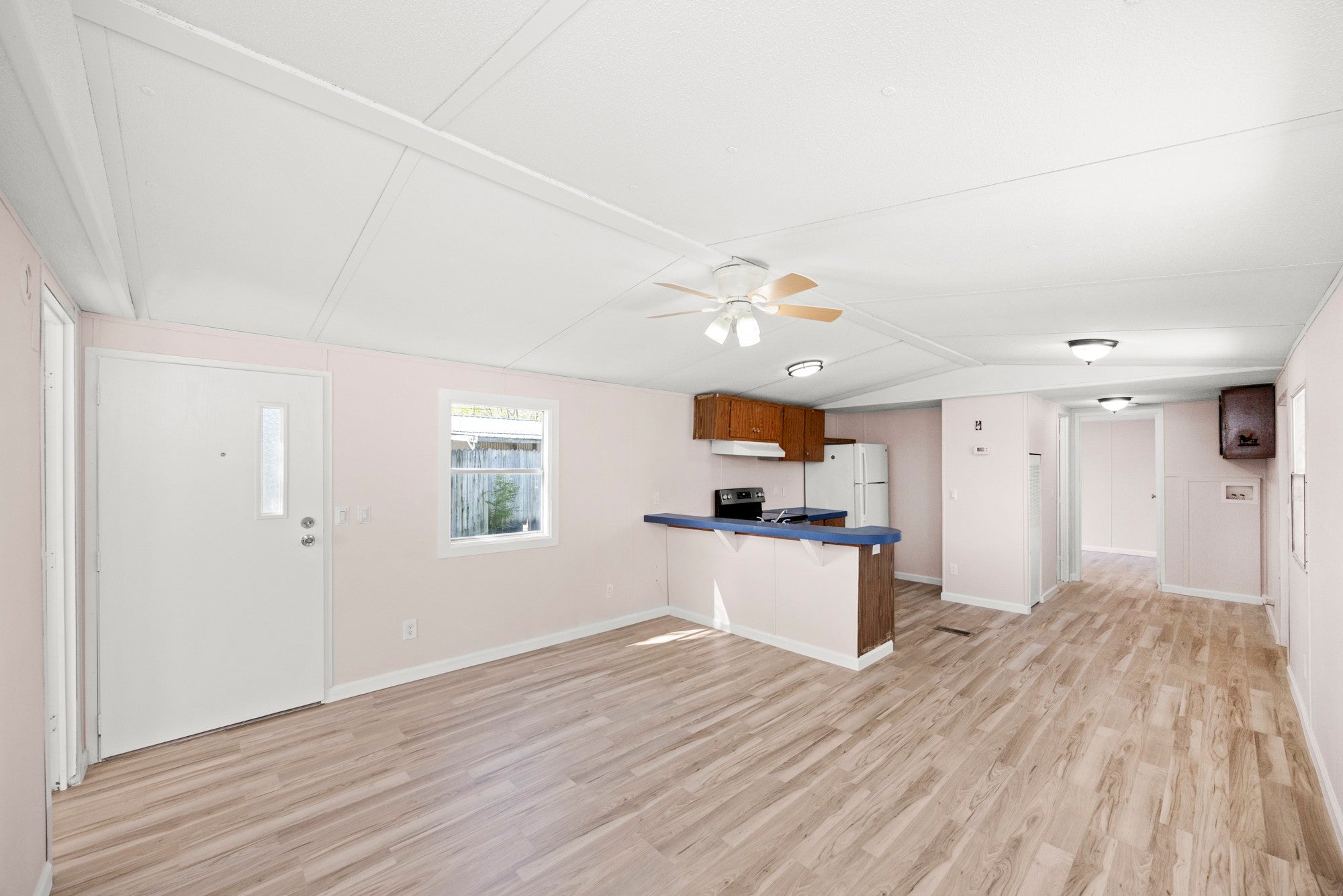223 Hurricane Cir — photo