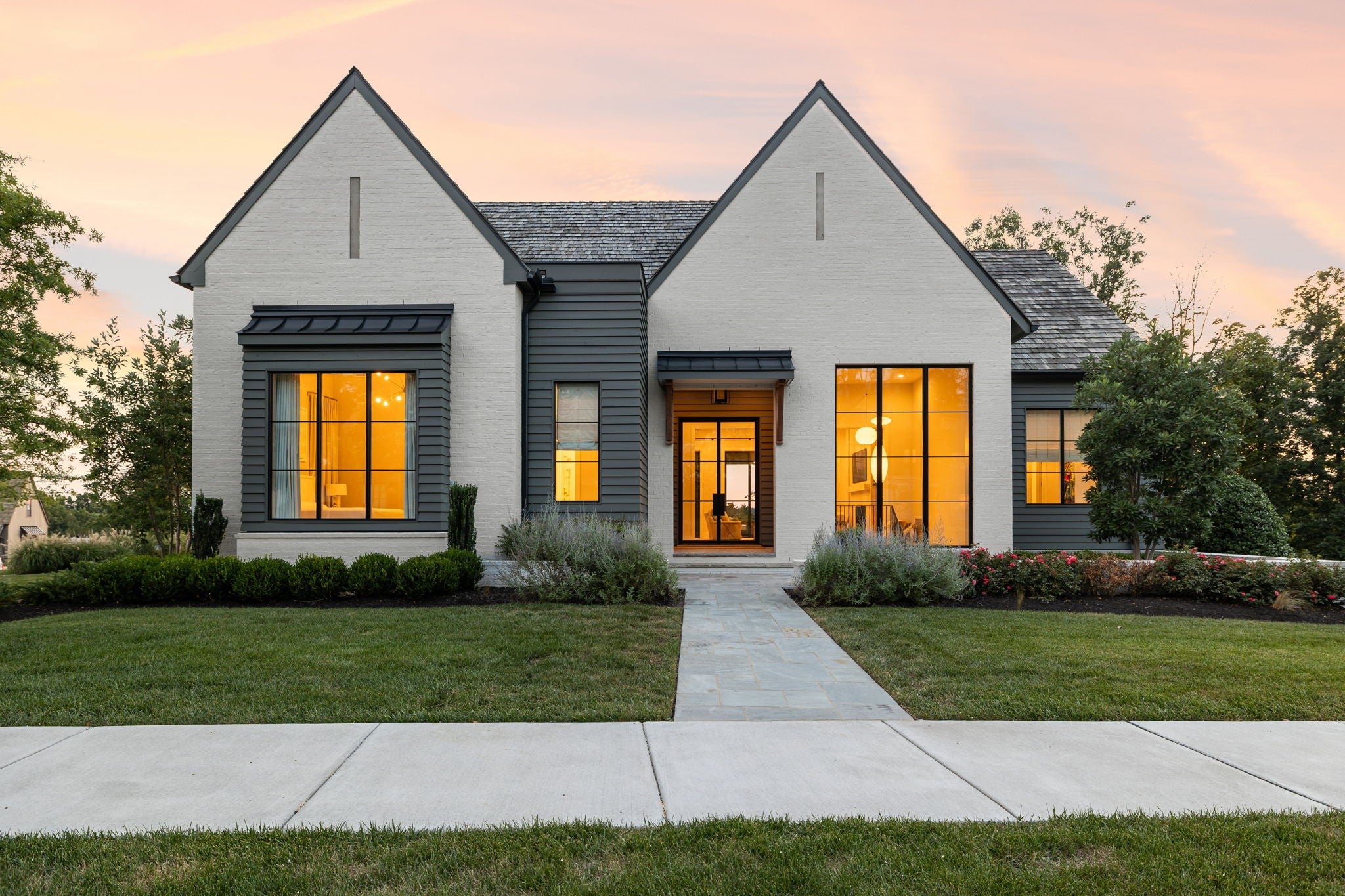 7338 Harlow Dr — photo