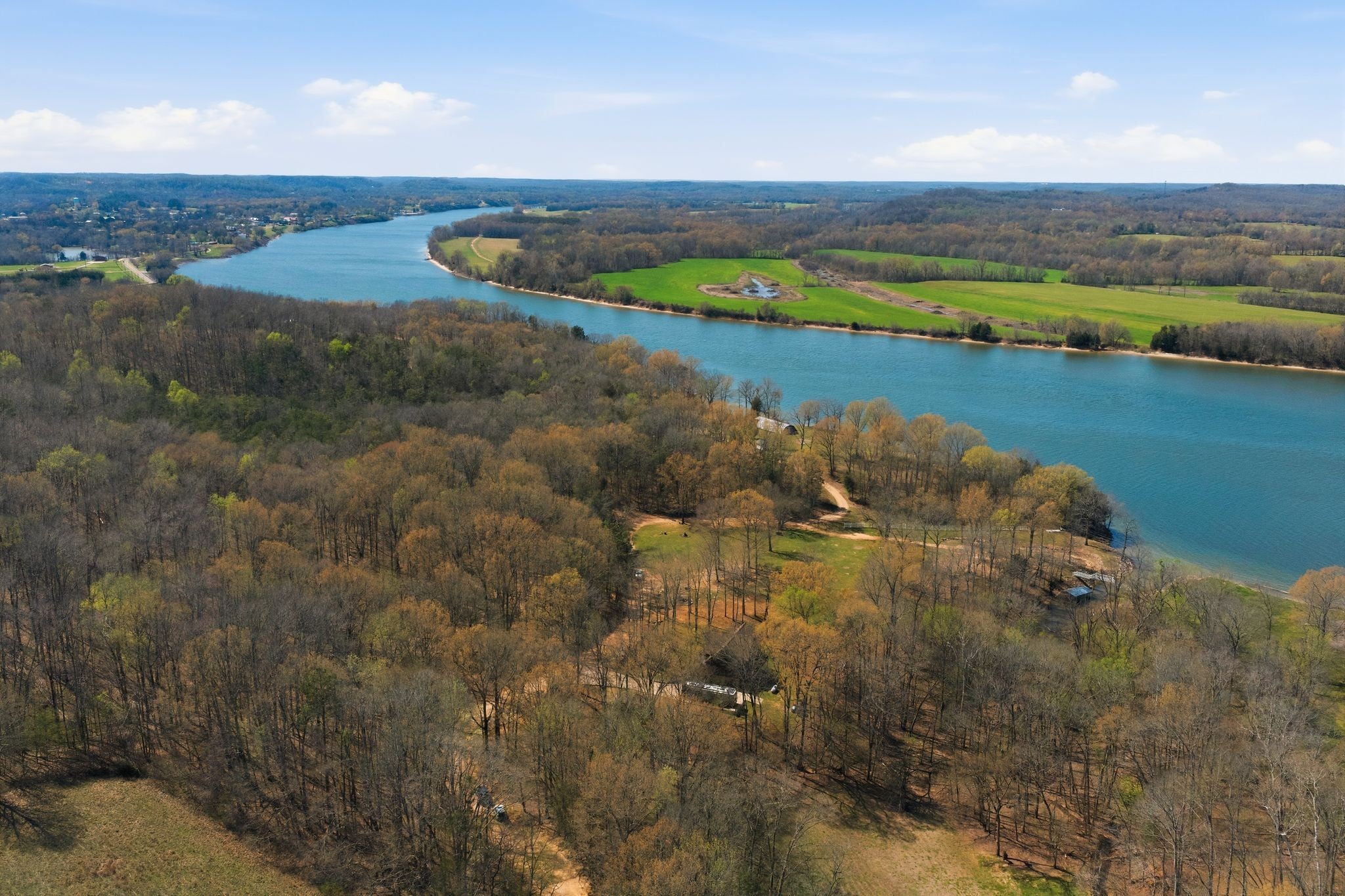 1118 Carrollville Landing Rd — photo