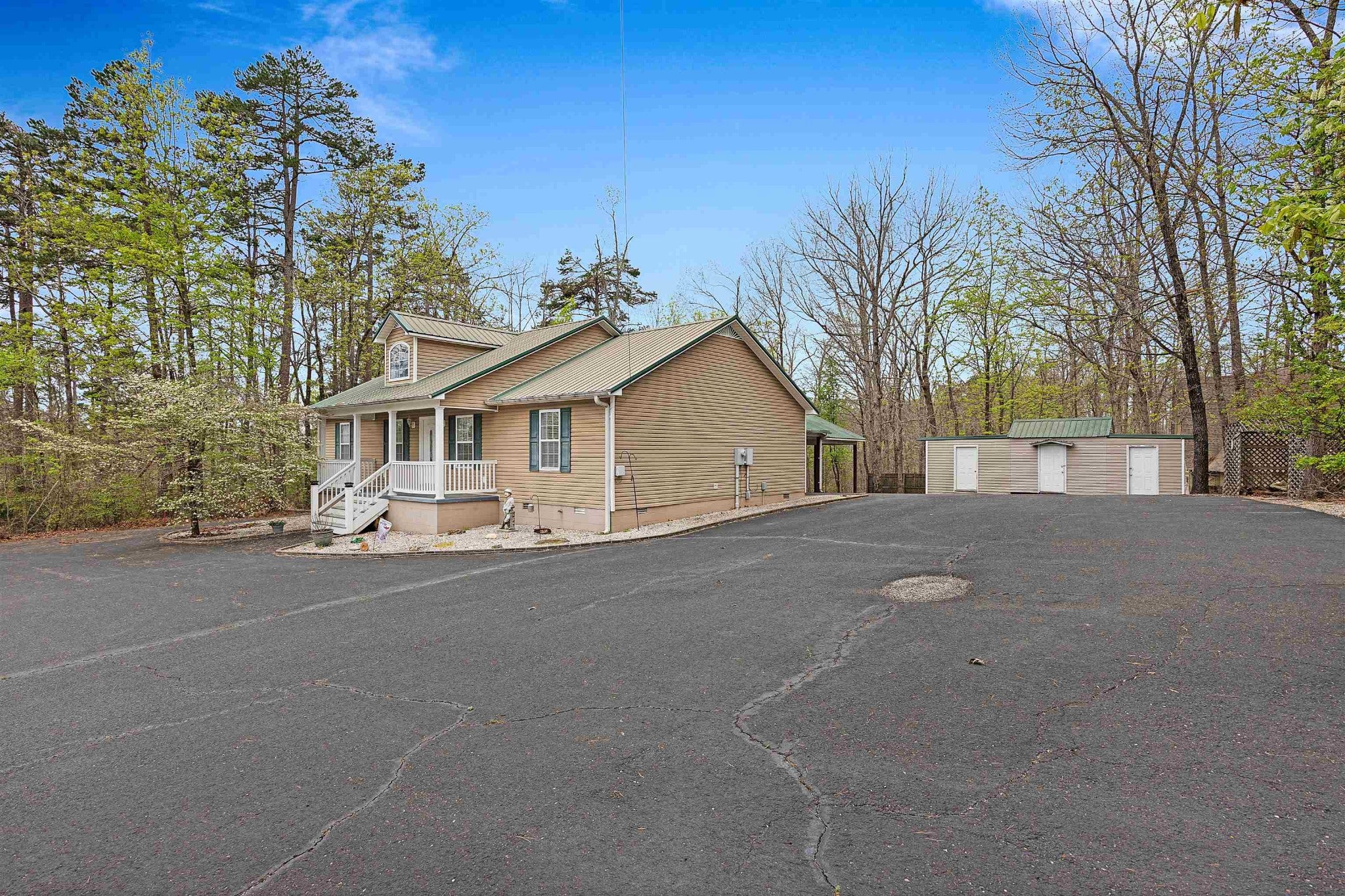 40 Rolling Hills Ln — photo