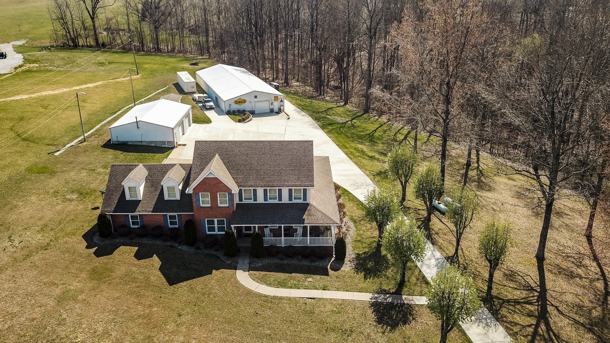 1626 New Highway 52 E — photo