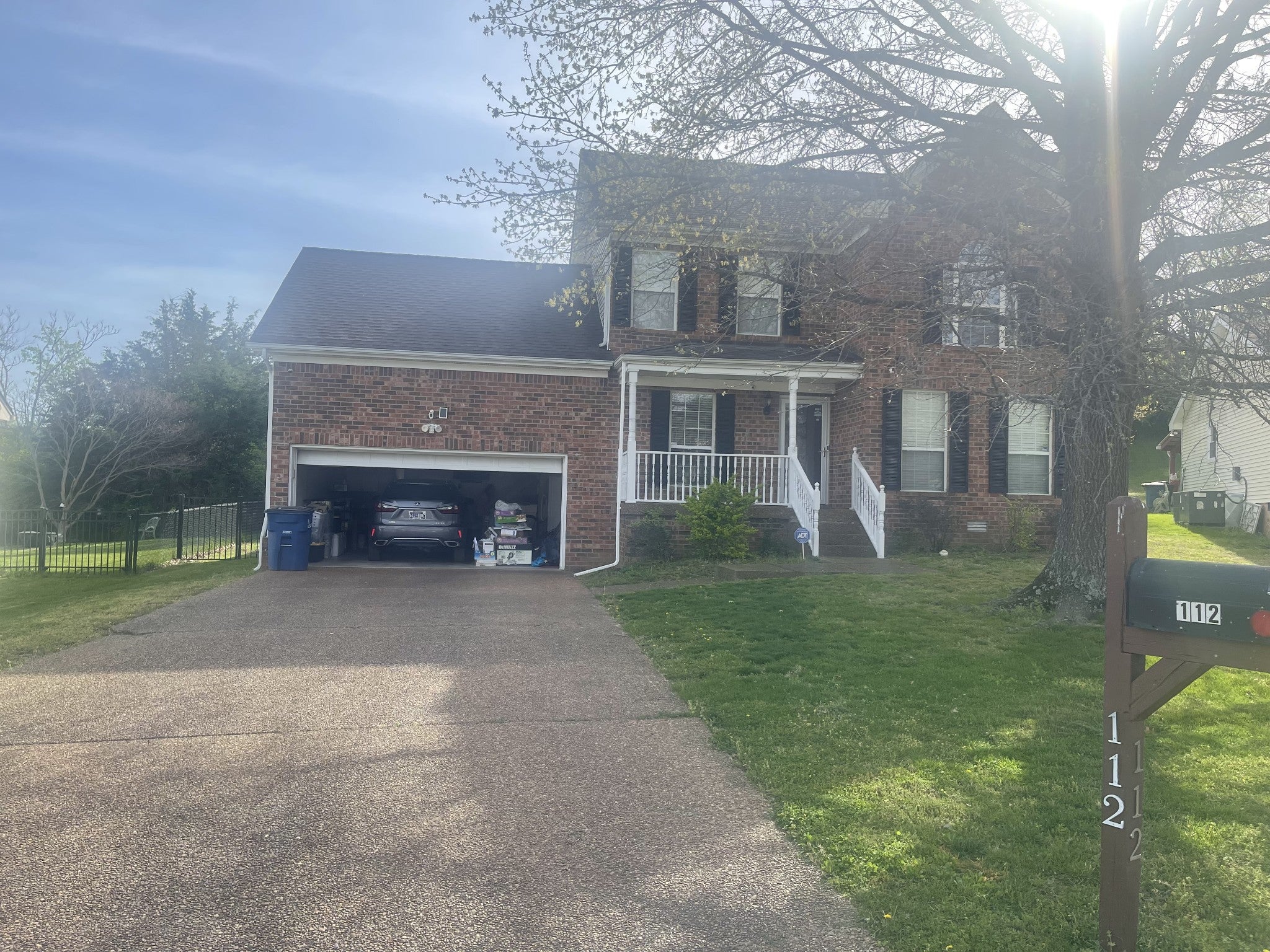 112 Mavella Ct — photo