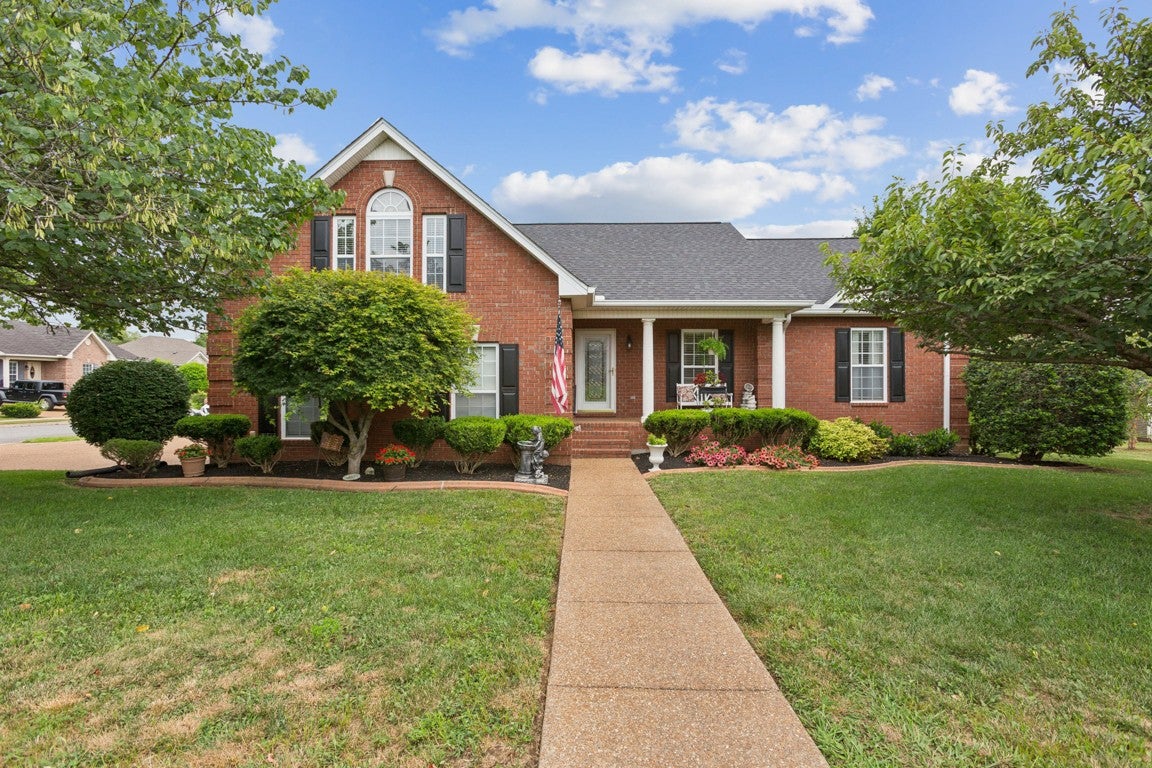 161 Peppertree Ln — photo