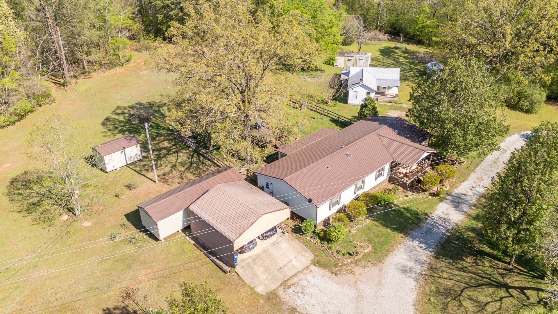 4195 Morrison Creek Rd — photo