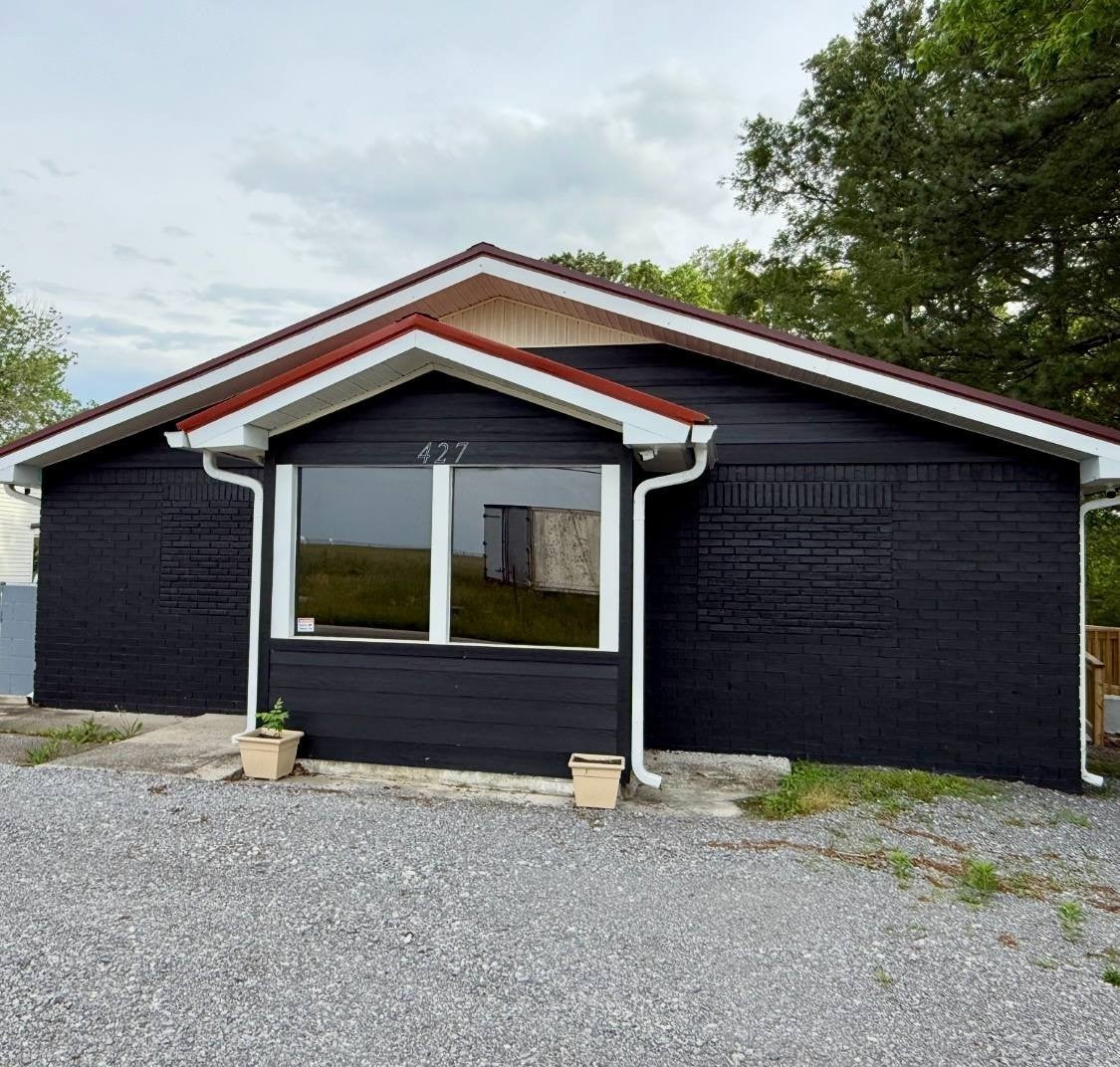 427 S Fair St — photo