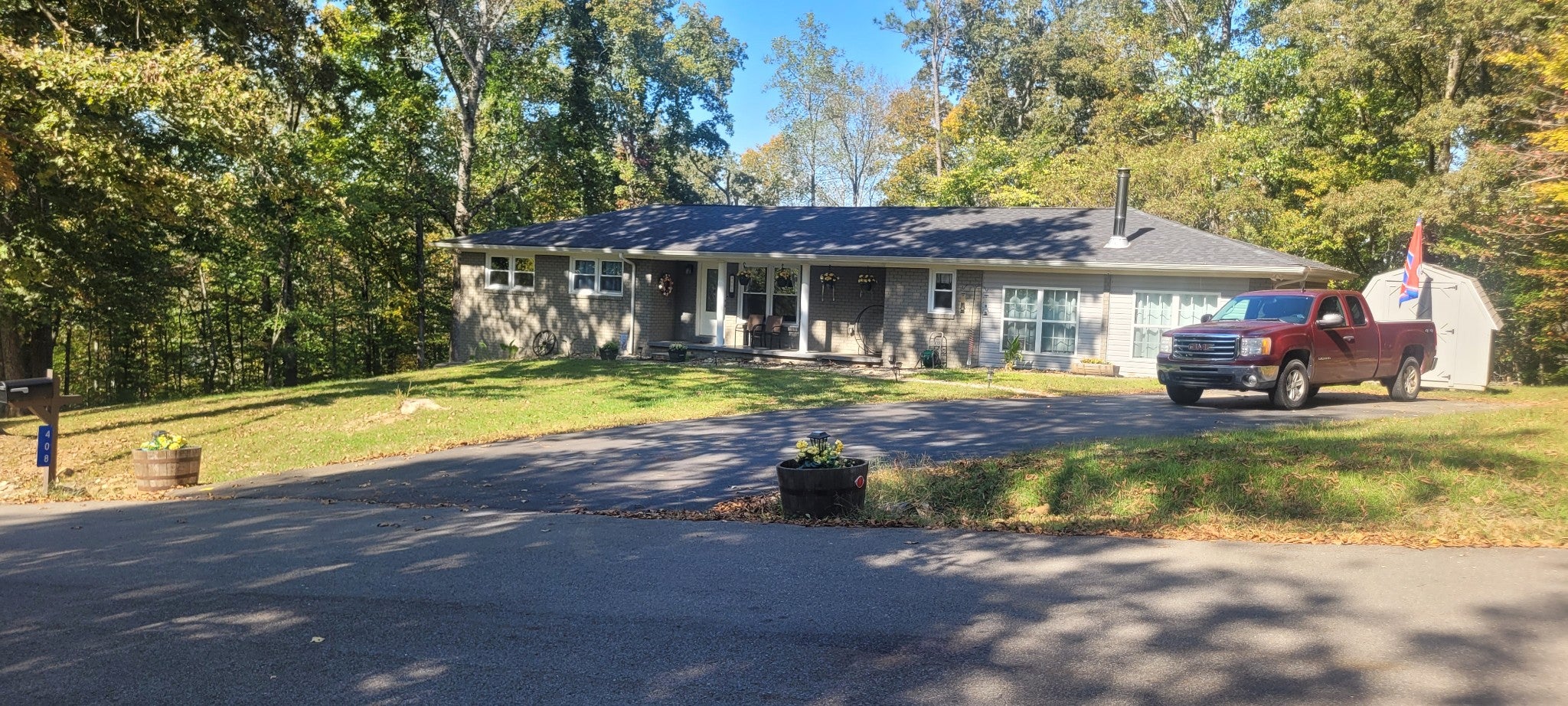408 Sandy Rd — photo
