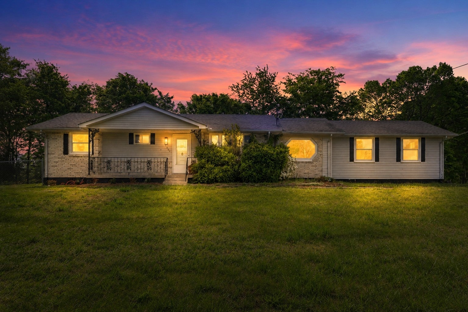 1003 Twin Creek Rd — photo