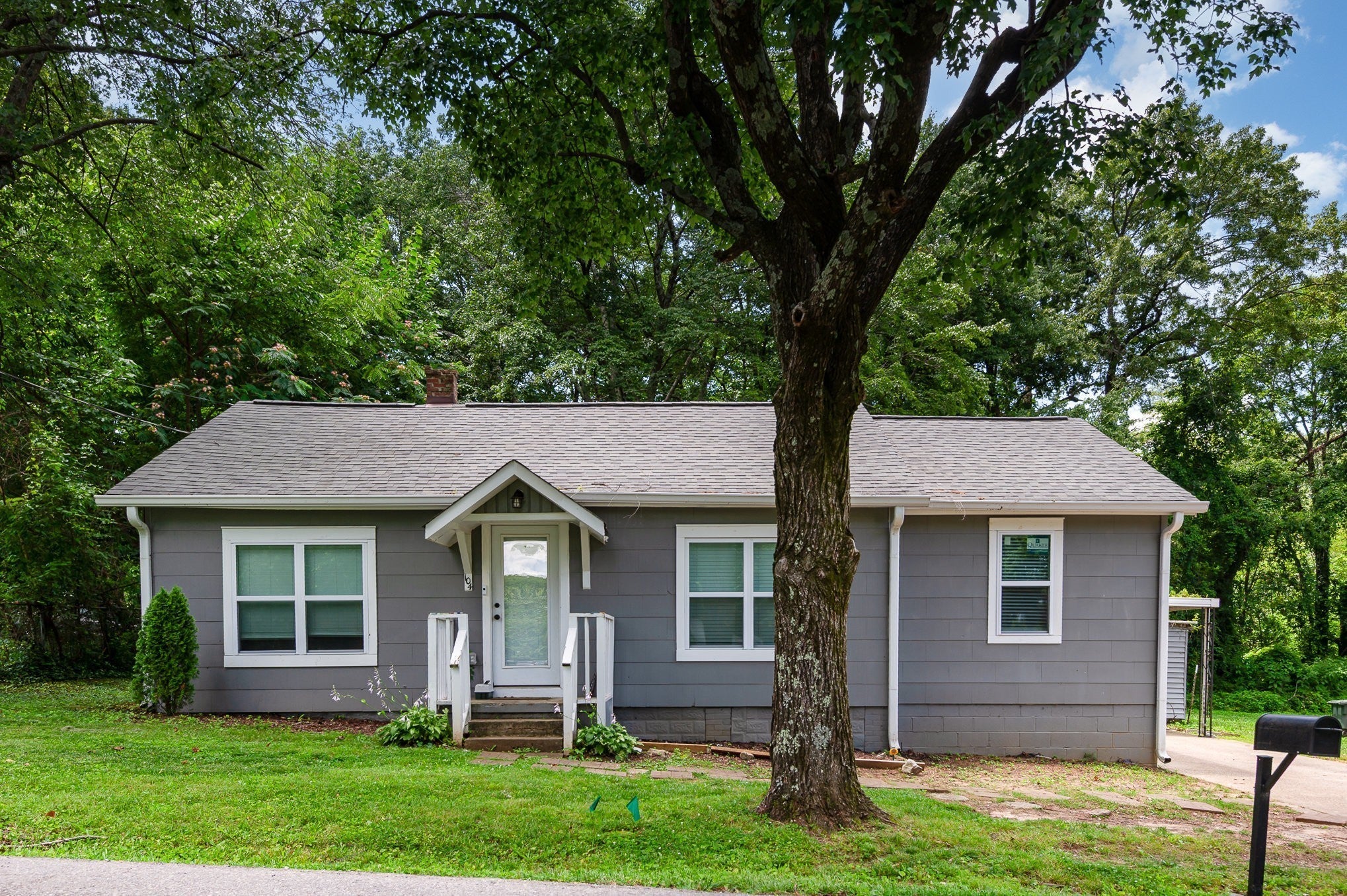104 Morningside Dr — photo