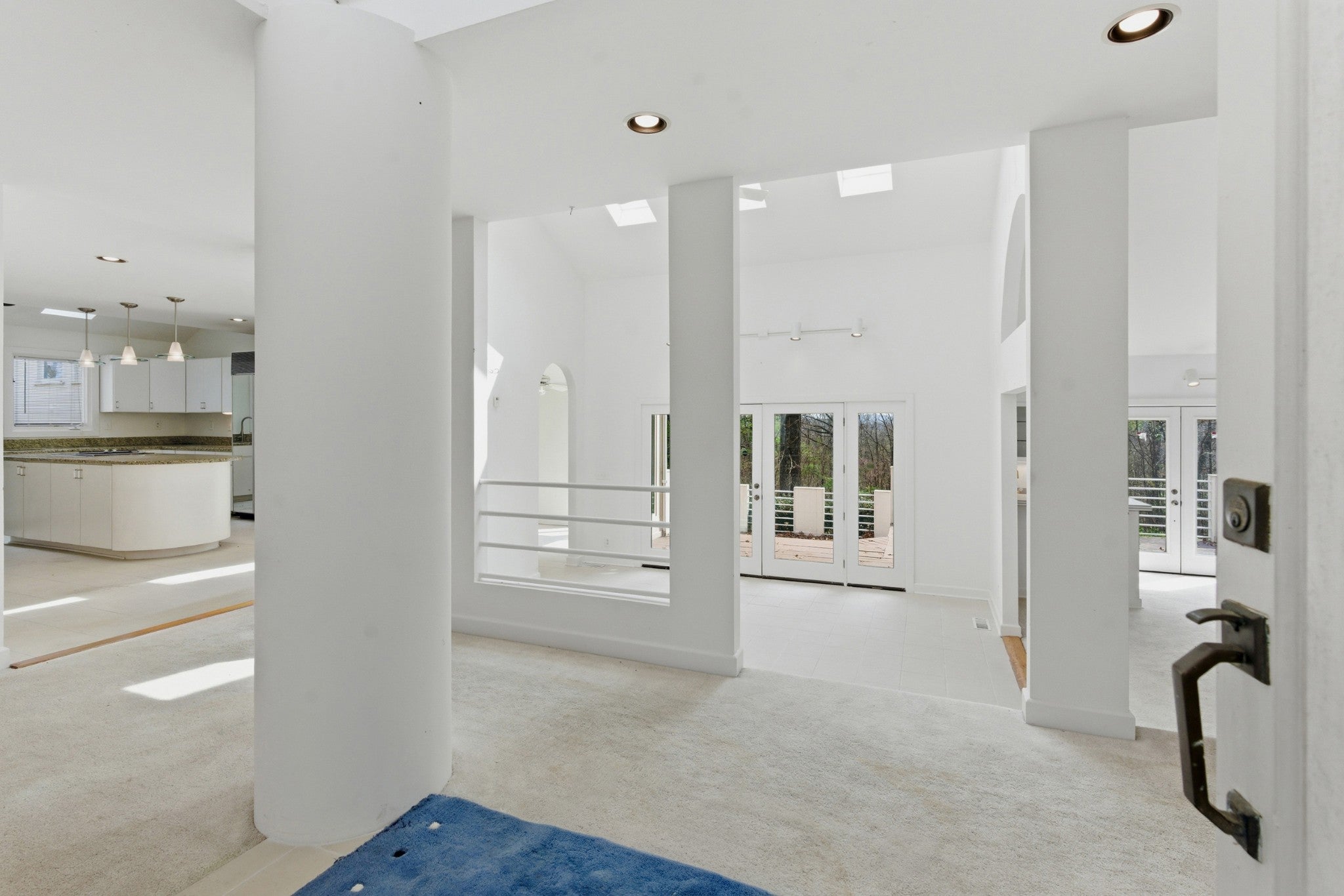 8267 Hawkins Rd — photo