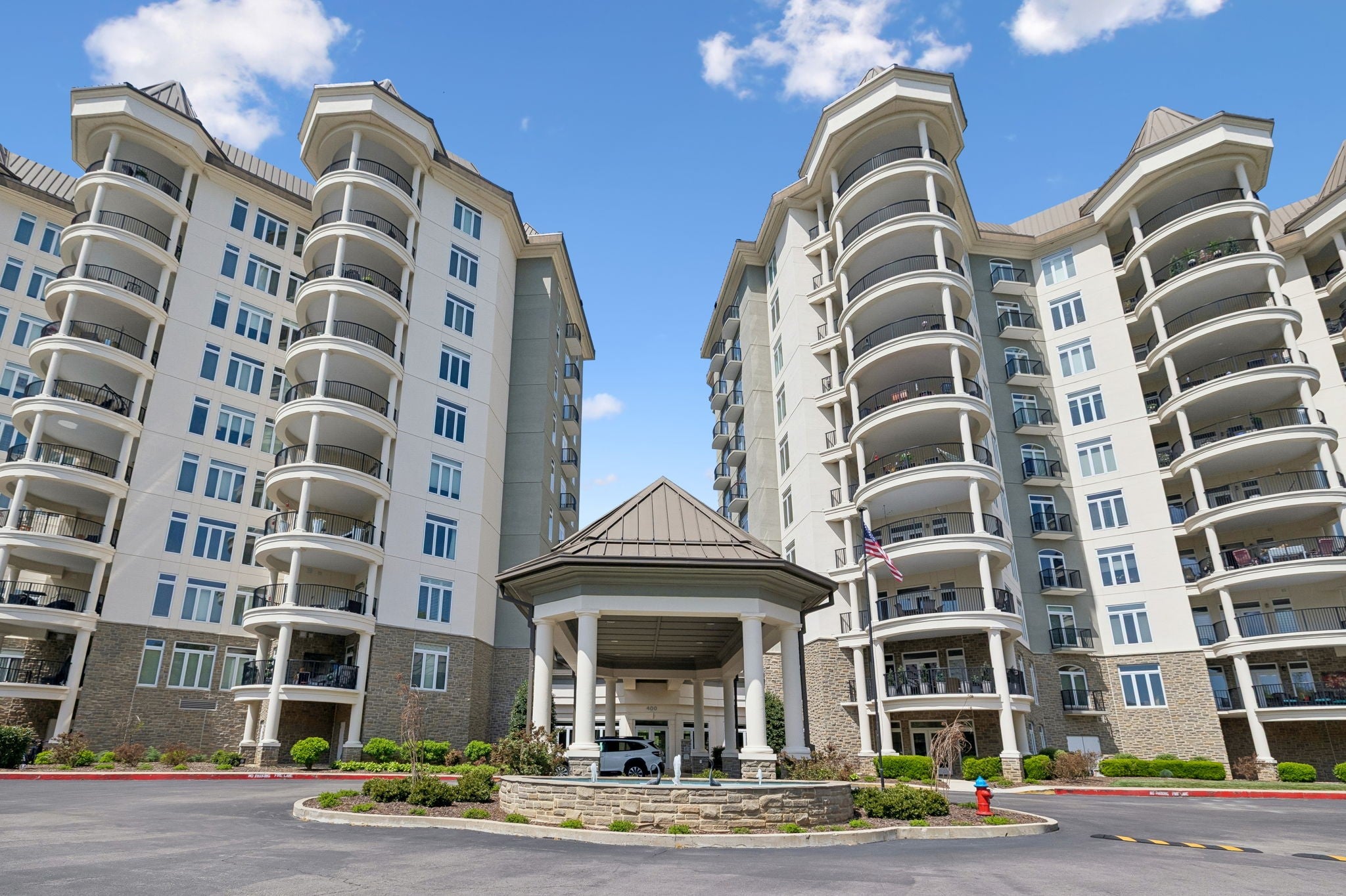 400 Warioto Way 309 — photo