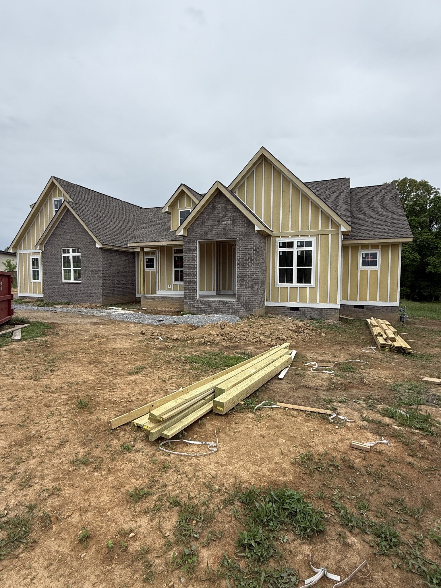 8680 Middle Lick Creek Rd — photo