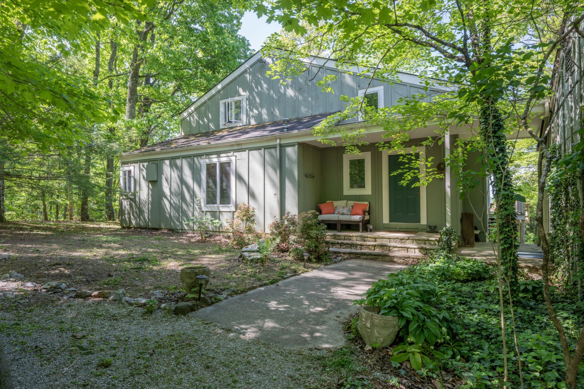 3442 Sherwood Rd — photo
