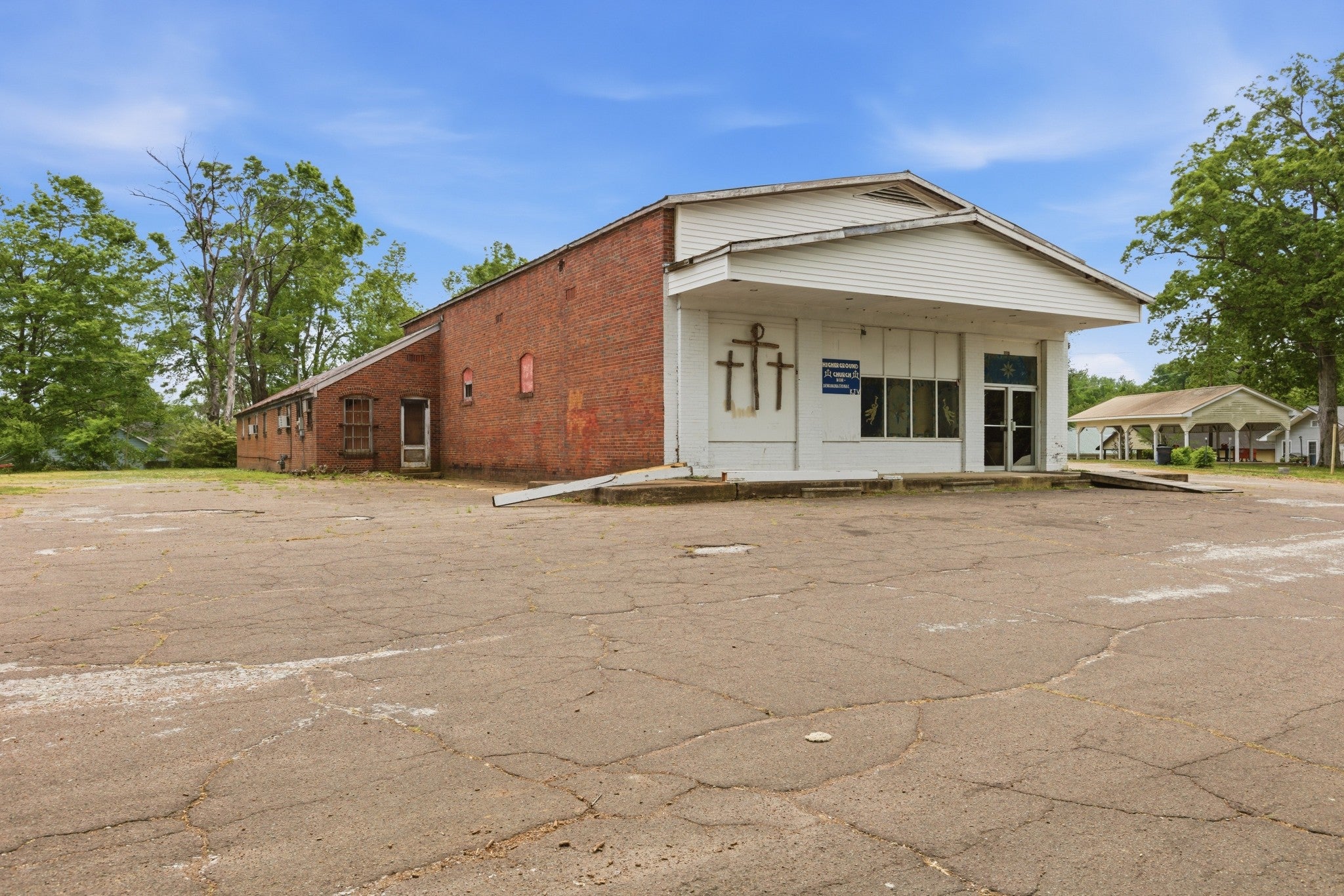 7775 Wrigley Road — photo